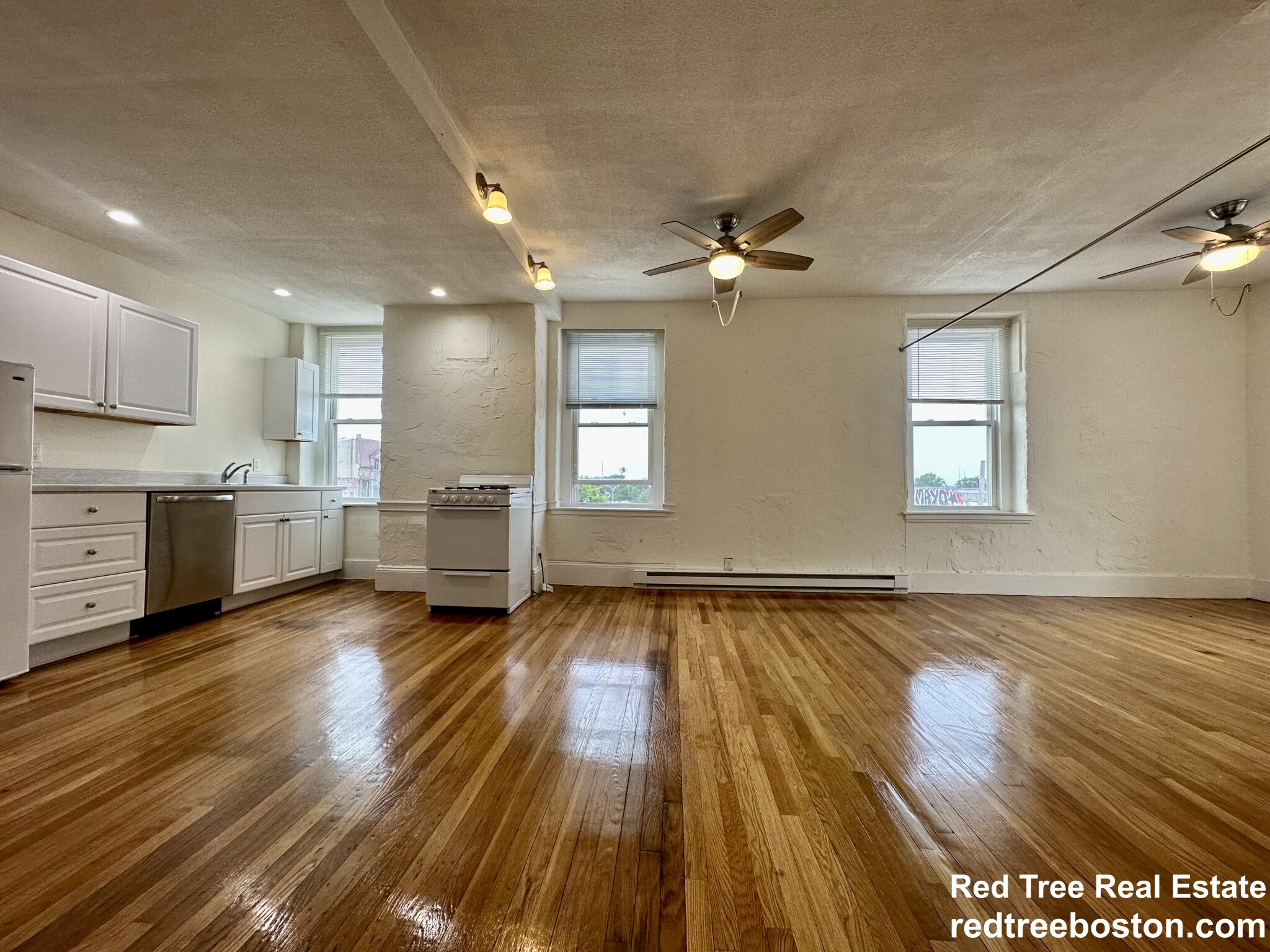 11 Highgate St, Allston