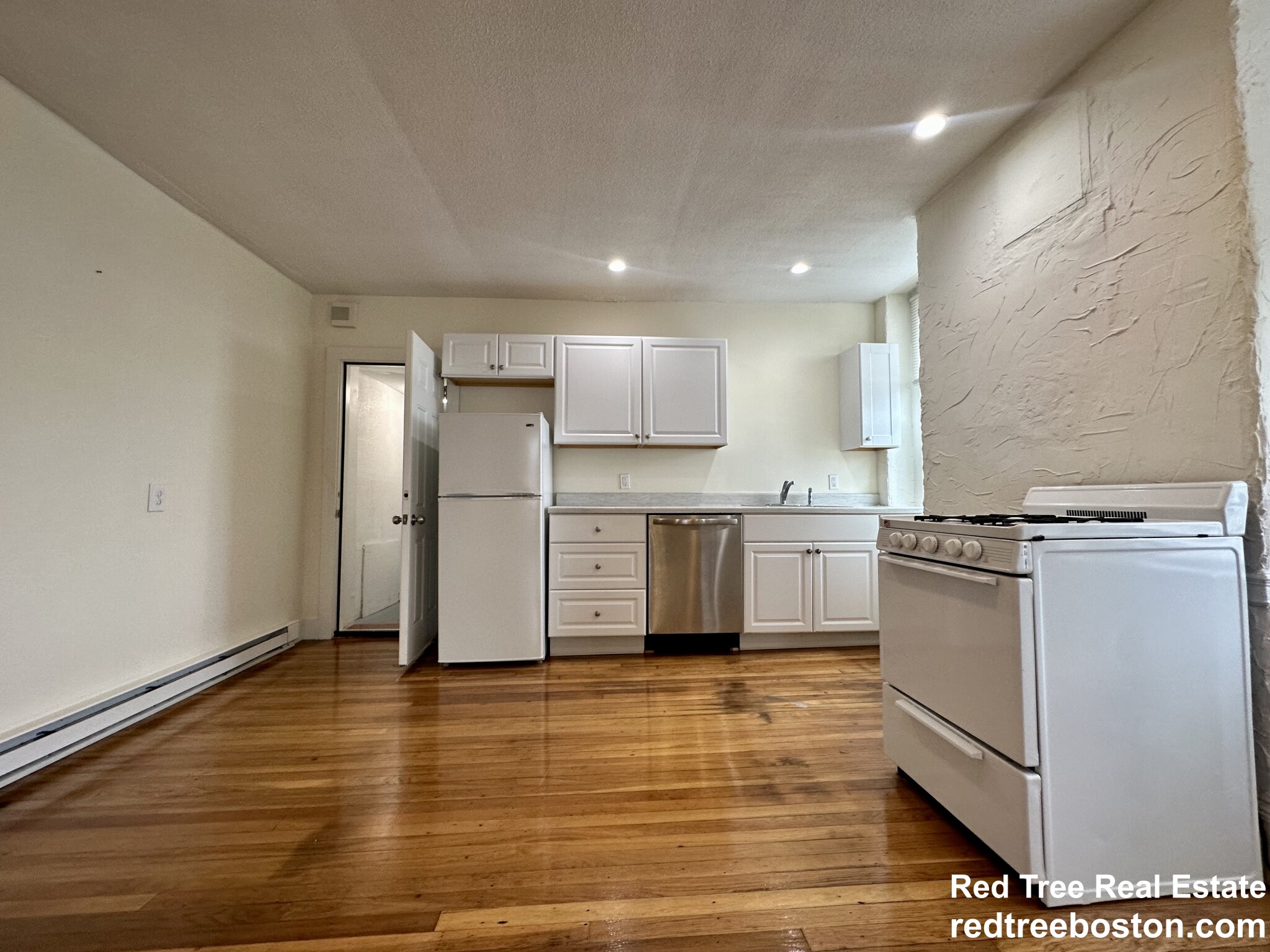 11 Highgate St, Allston