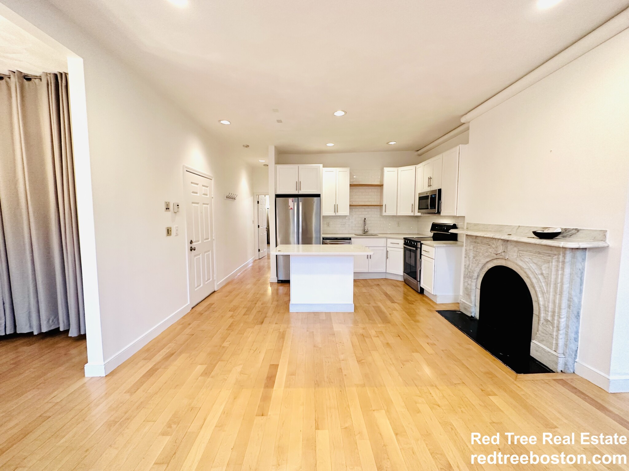 662 Massachusetts Ave, South End