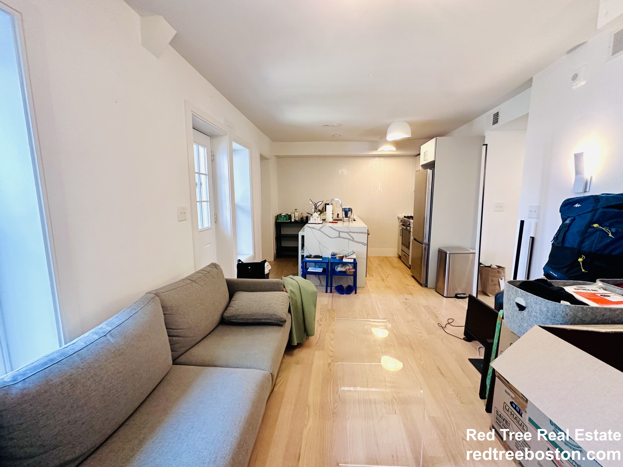 86 Chelsea St, East Boston