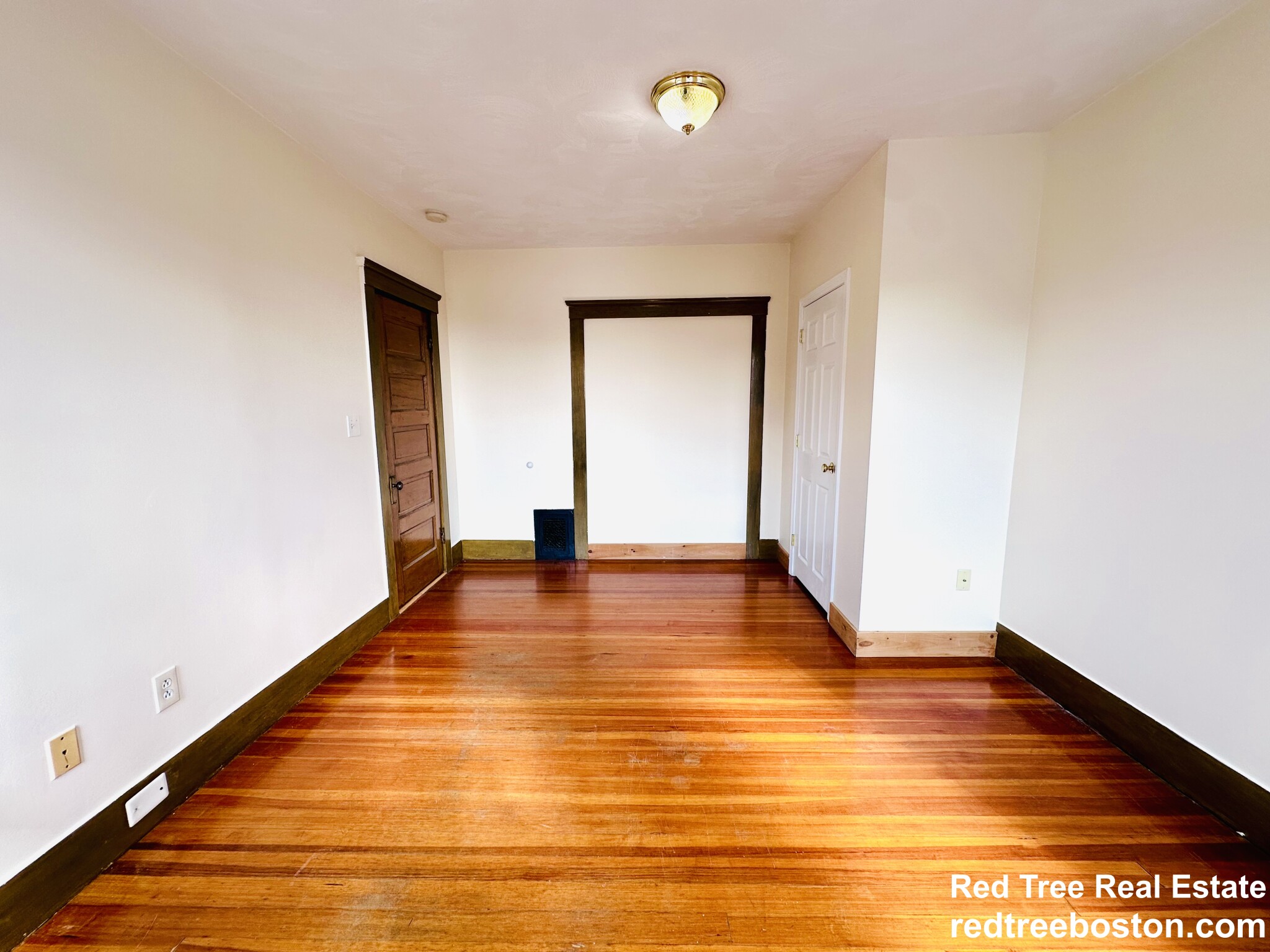 5 South Waverly, Brighton