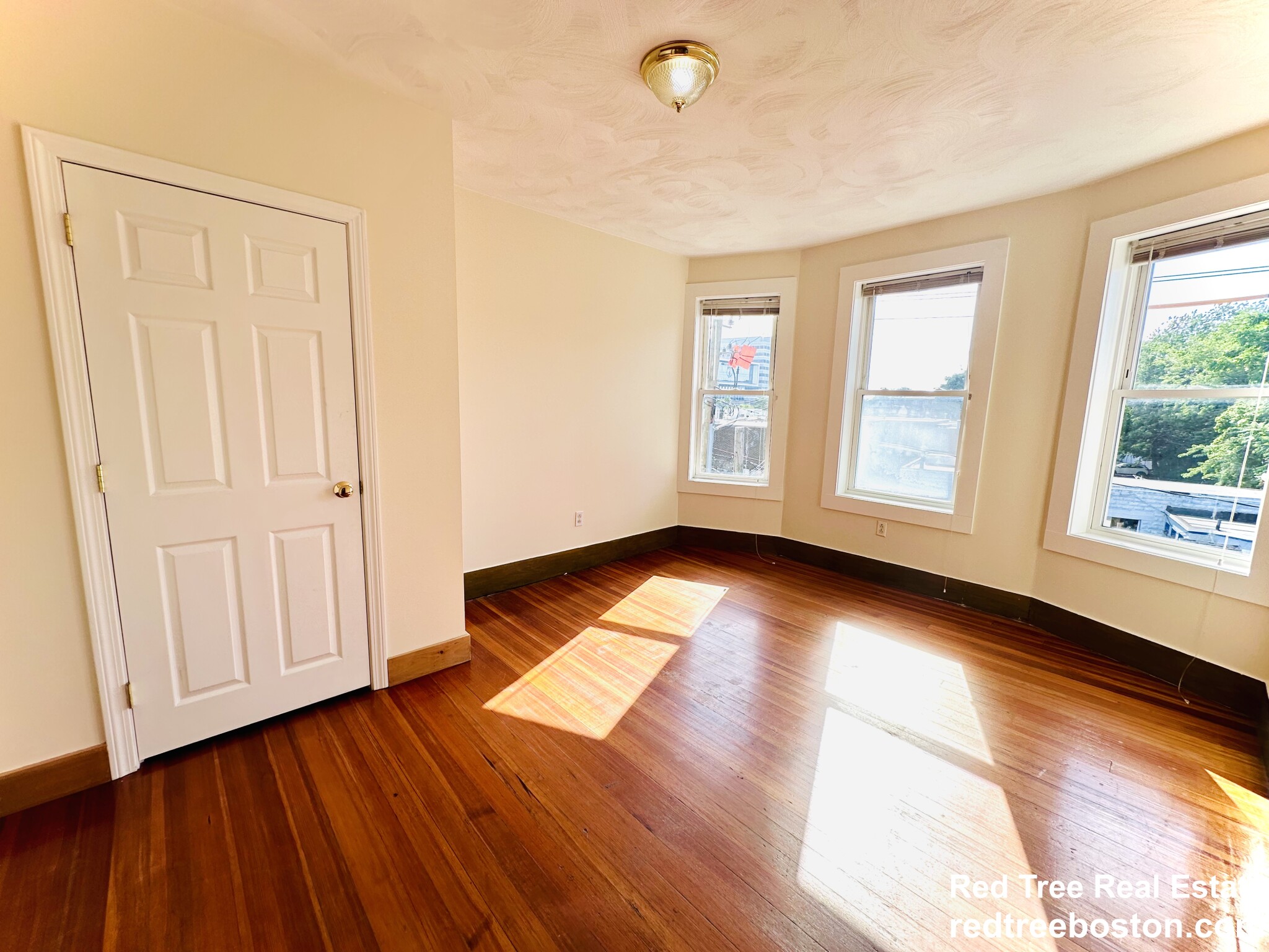 5 South Waverly, Brighton