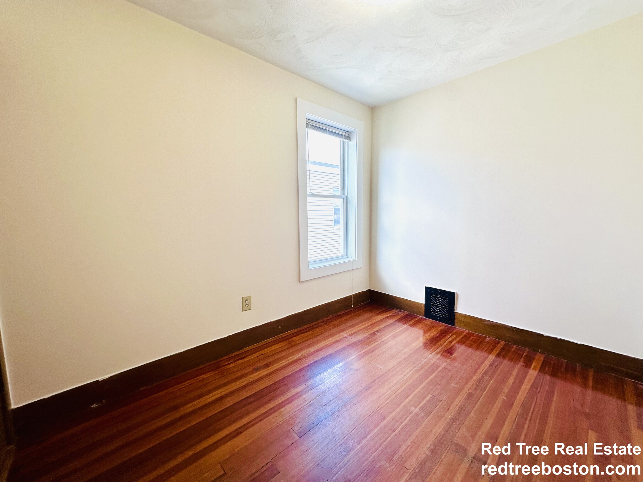 5 South Waverly, Brighton