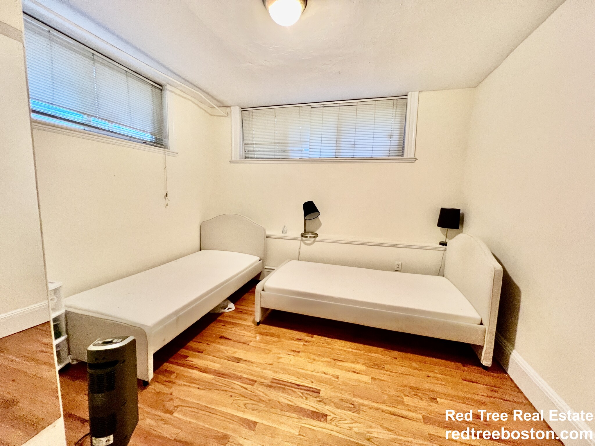 56 Cummings Rd, Brighton