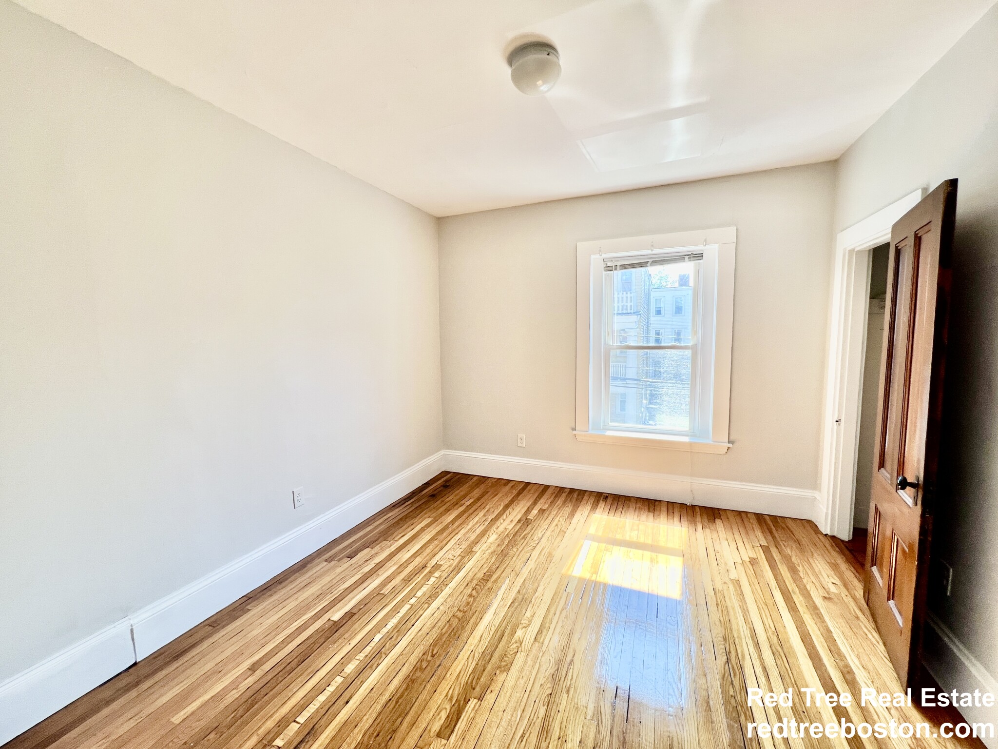 76 Easton St, Lower Allston