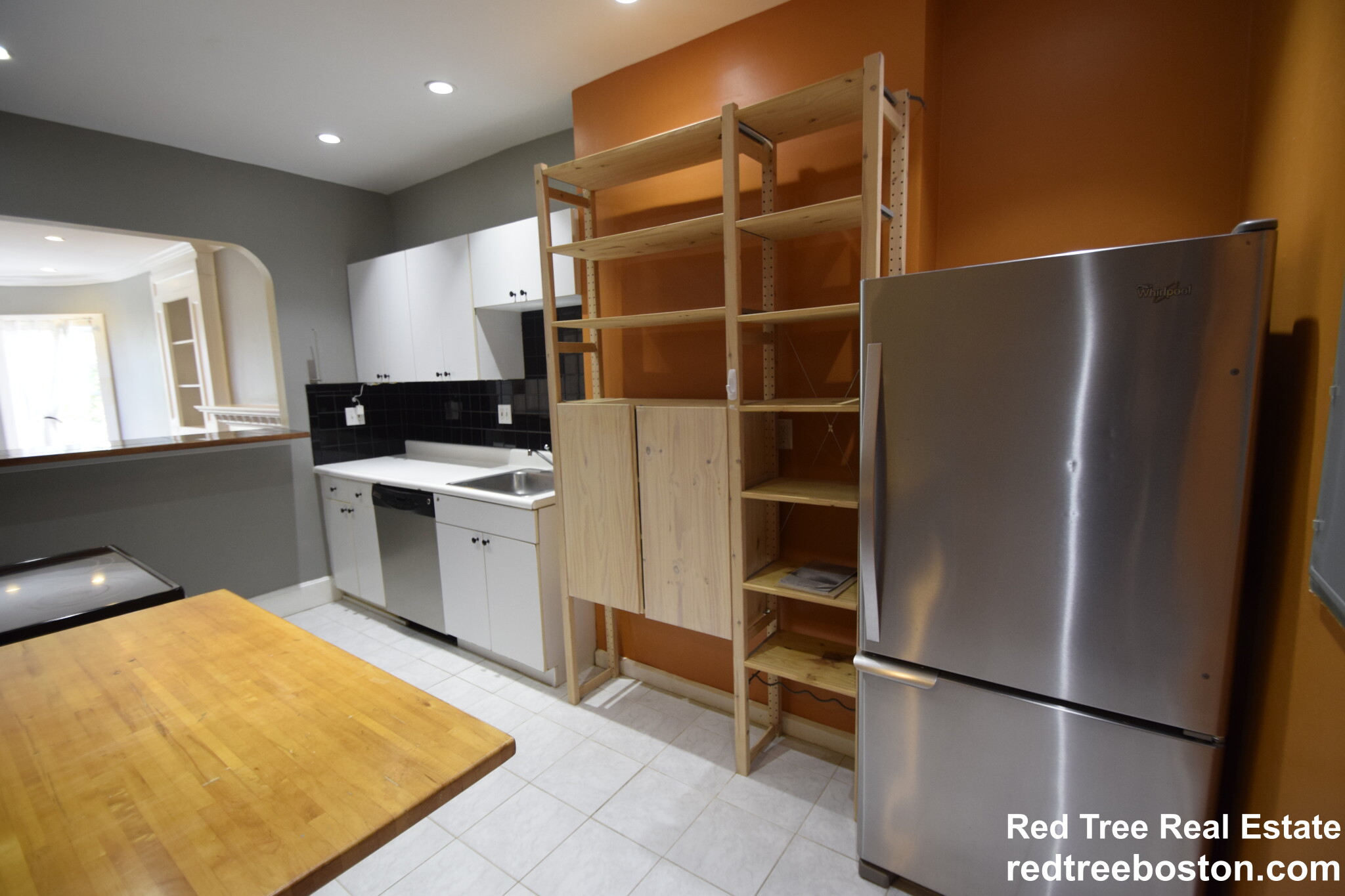 1402 Beacon St, Corey Hill