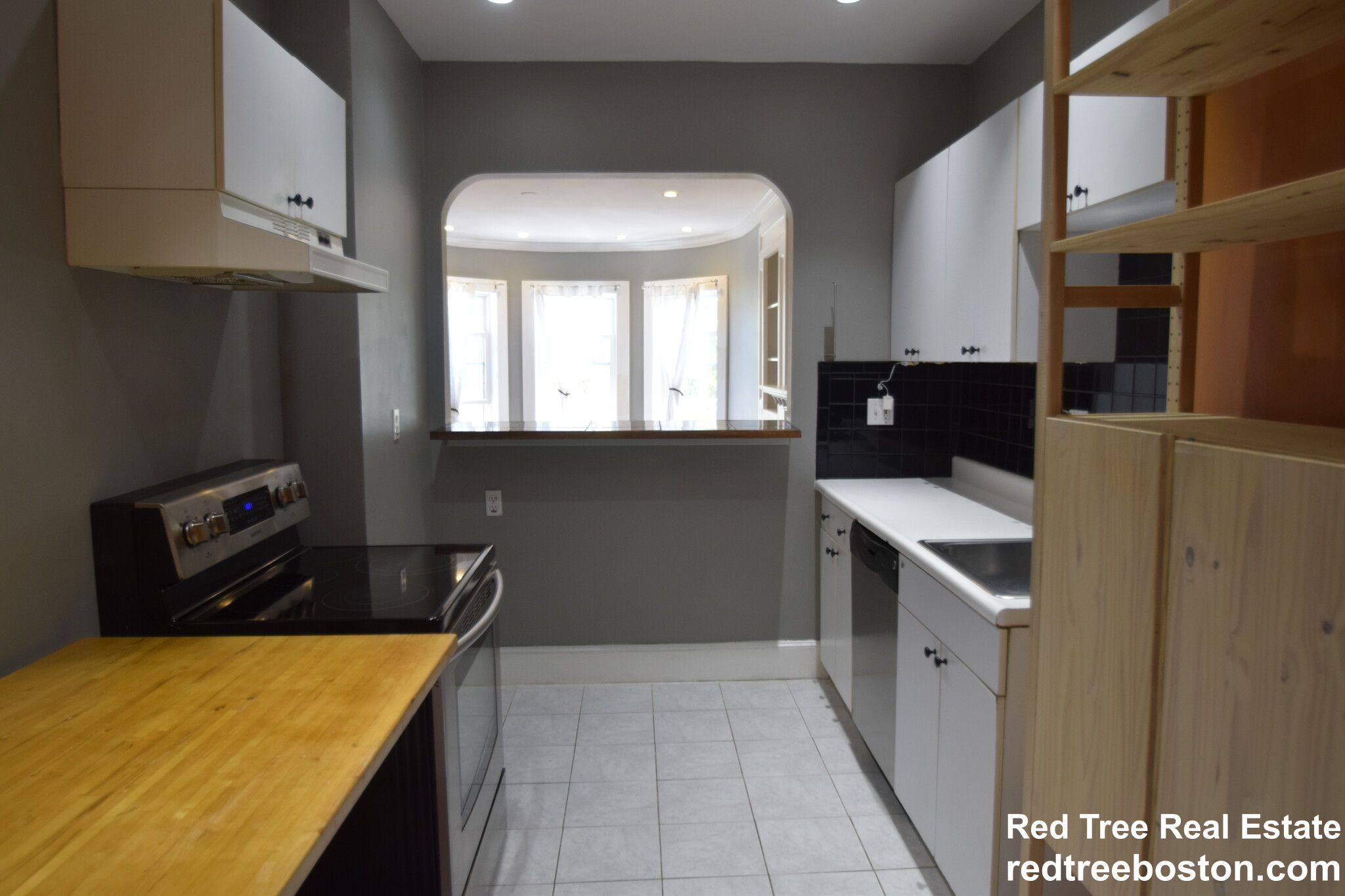 1402 Beacon St, Corey Hill