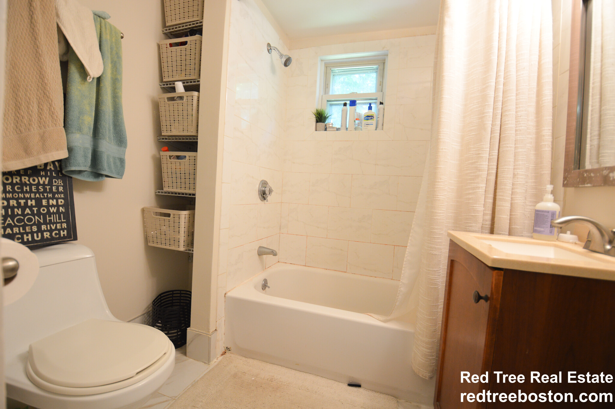 678 Bennington St, East Boston