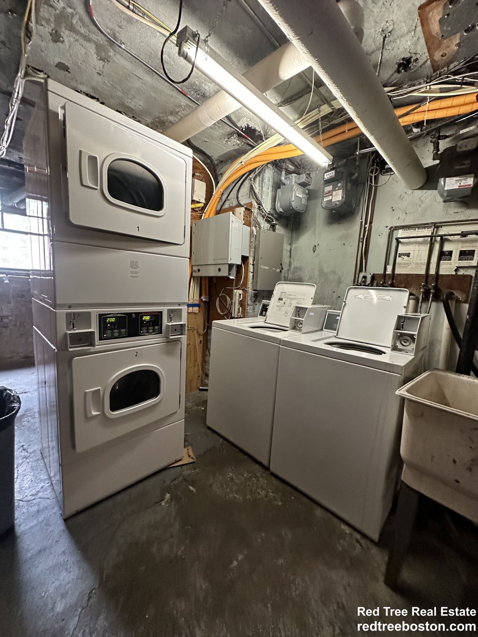 25 Mount Hood Rd, Brighton