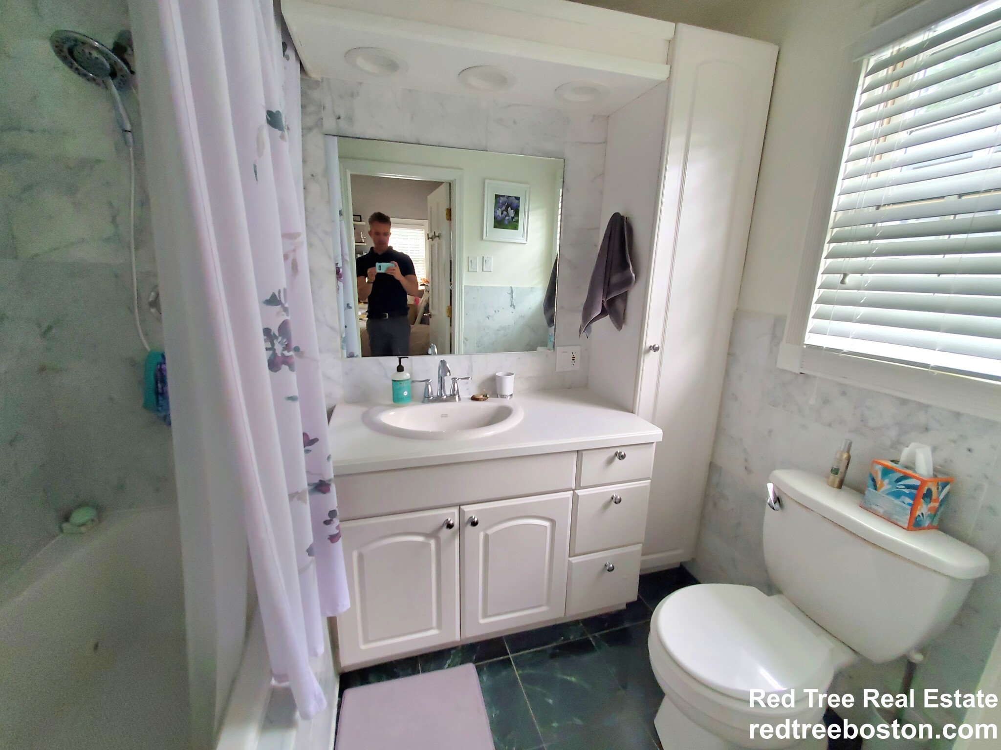 11 Gardner Rd, The Port