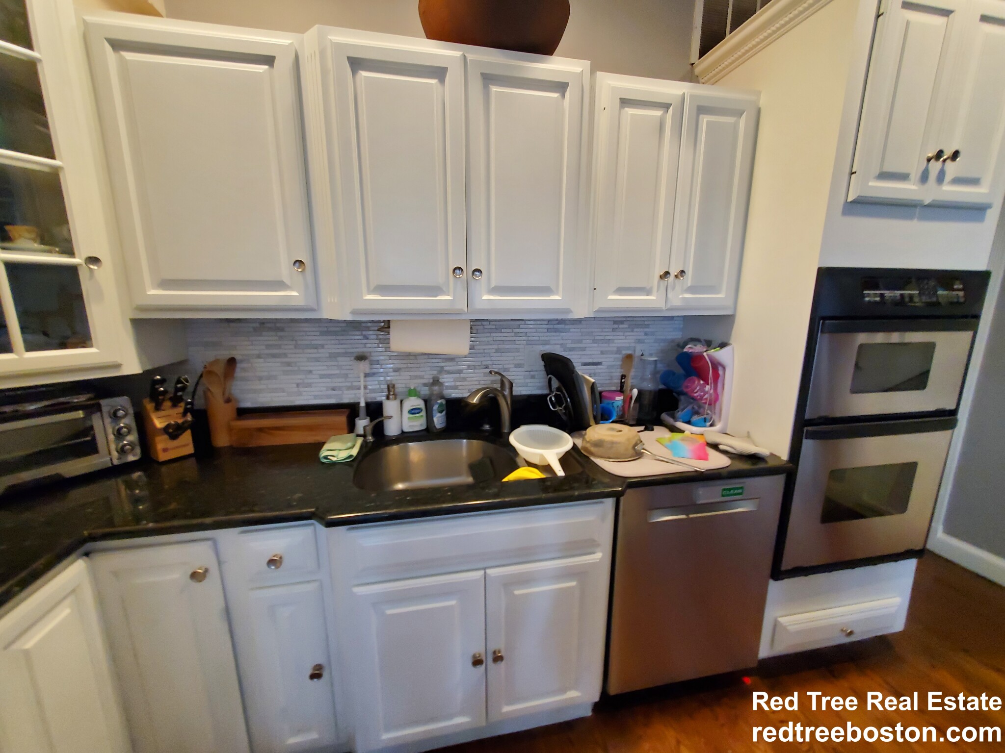 11 Gardner Rd, The Port