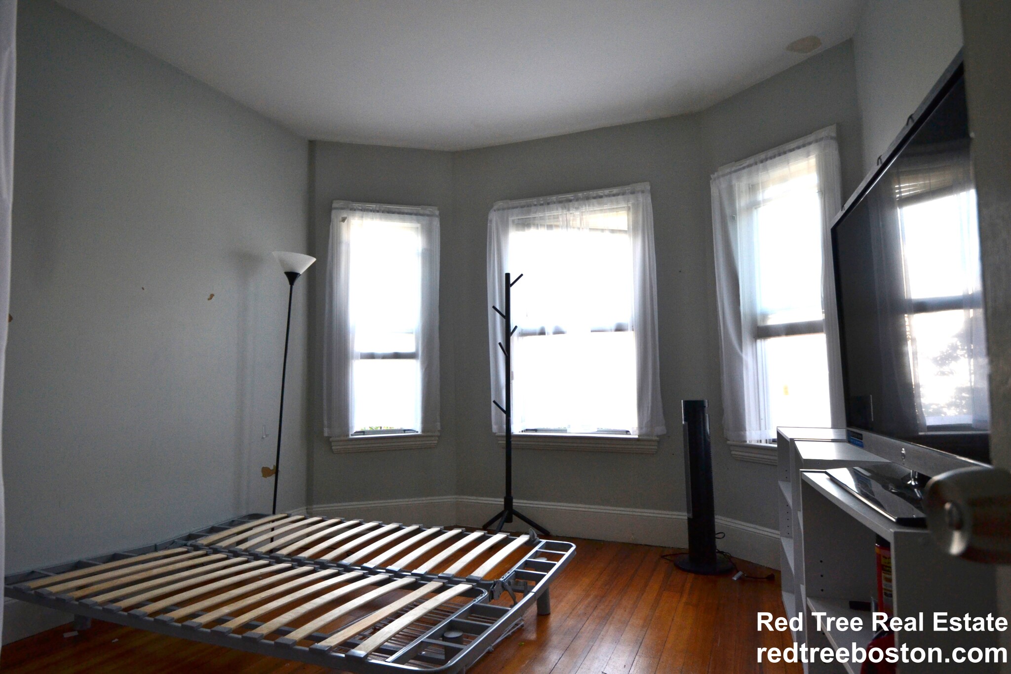 12 Bennett St, Oak Square