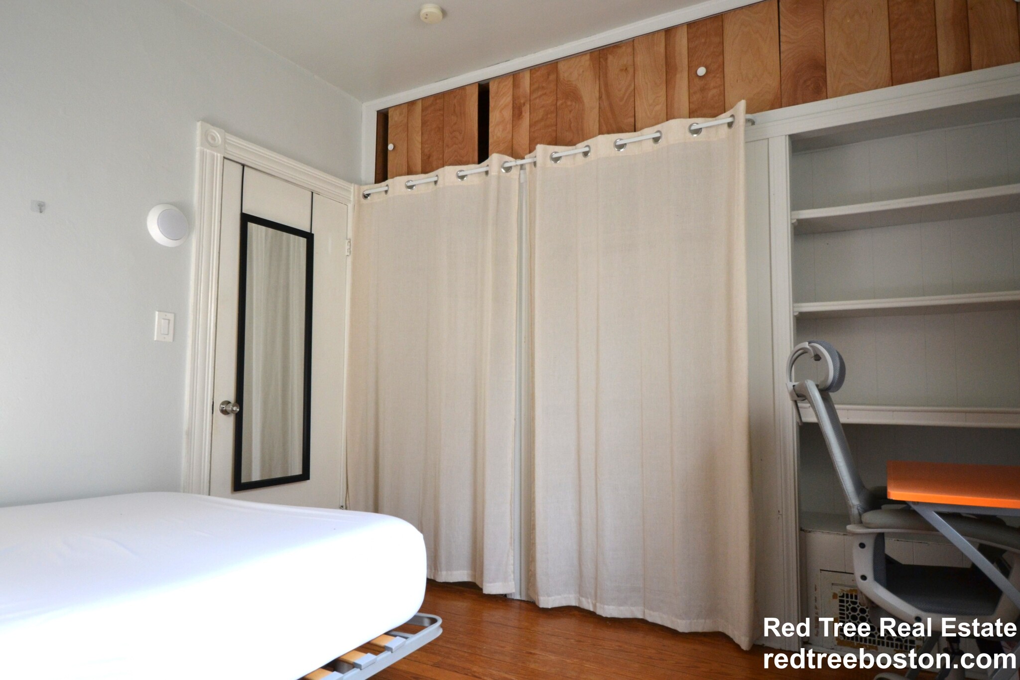 12 Bennett St, Oak Square