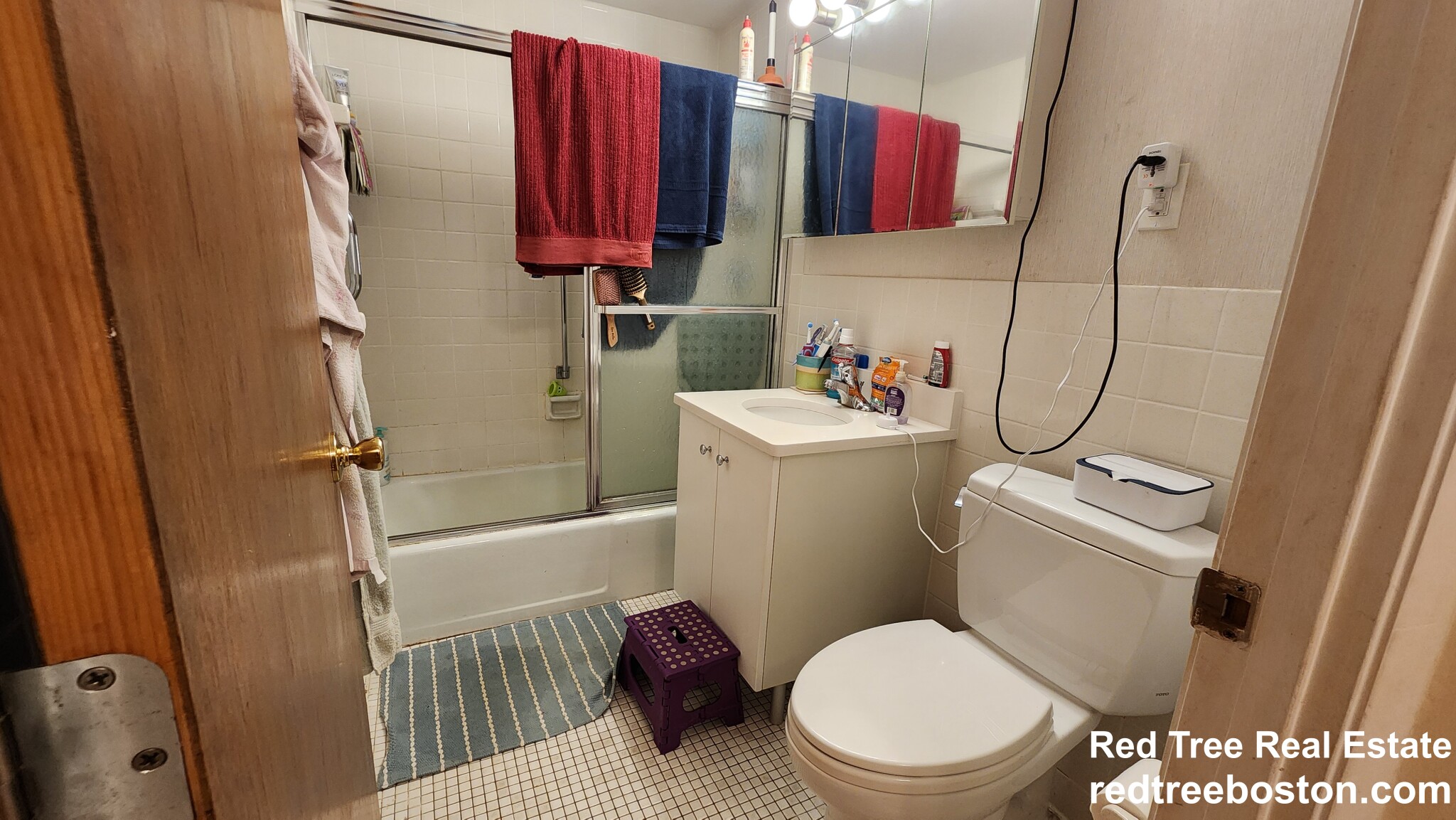 30 Fuller St, North Brookline