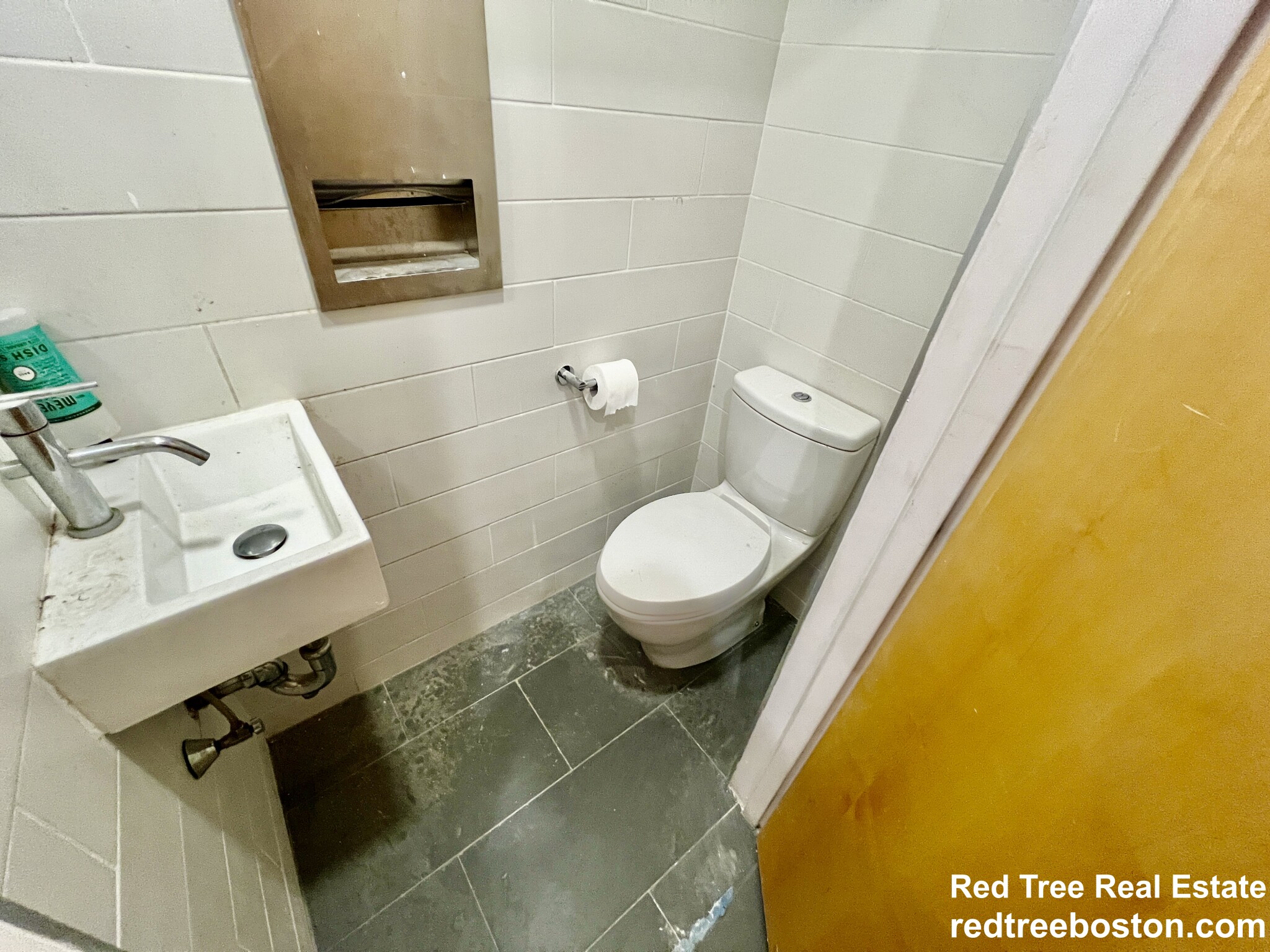 1607 Tremont St, Mission Hill