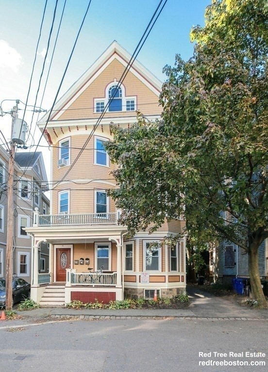 11 East Milton Rd, High Street Hill