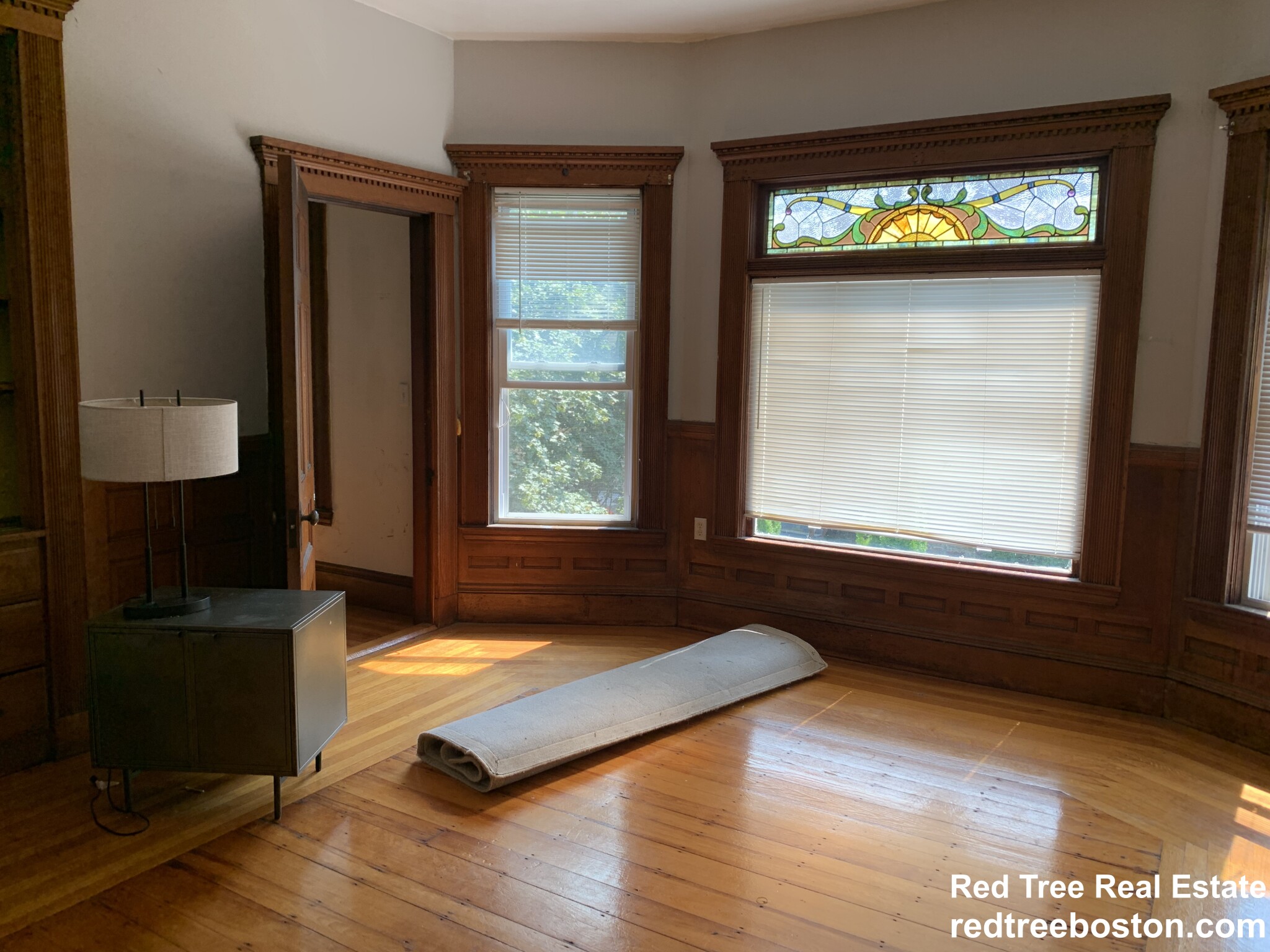 1 Cobden St, Roxbury