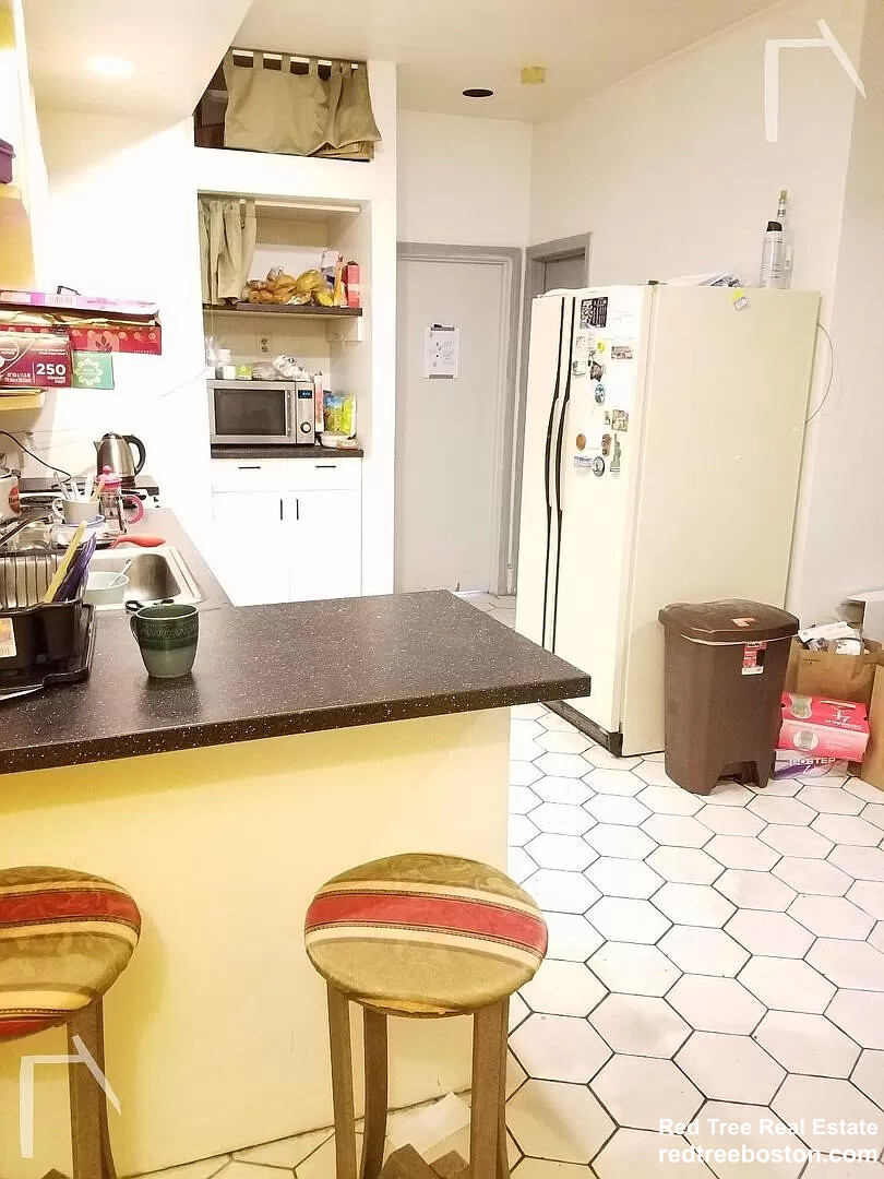 56 Park Vale Ave, Allston