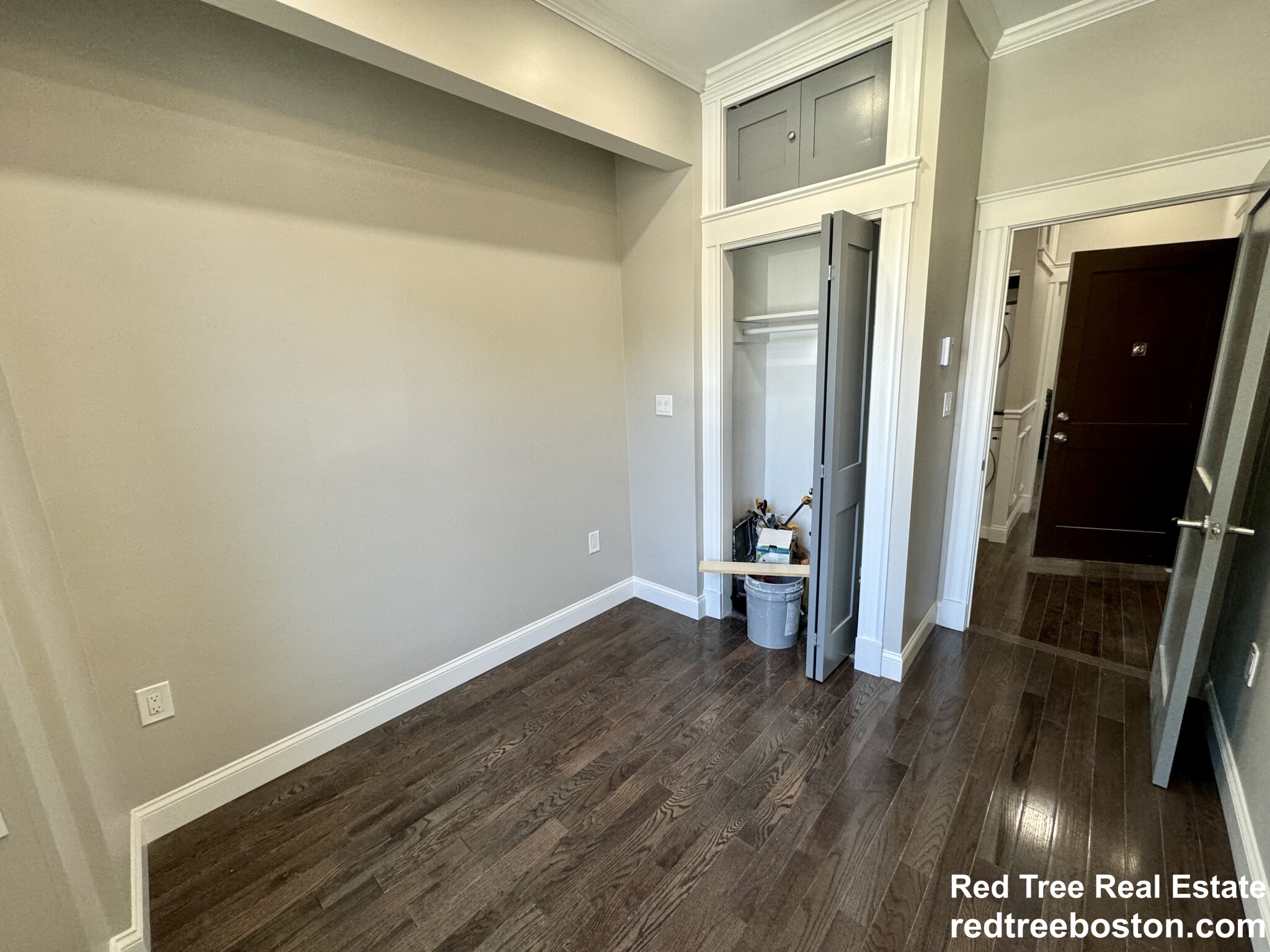 1572 Commonwealth Ave, Brighton