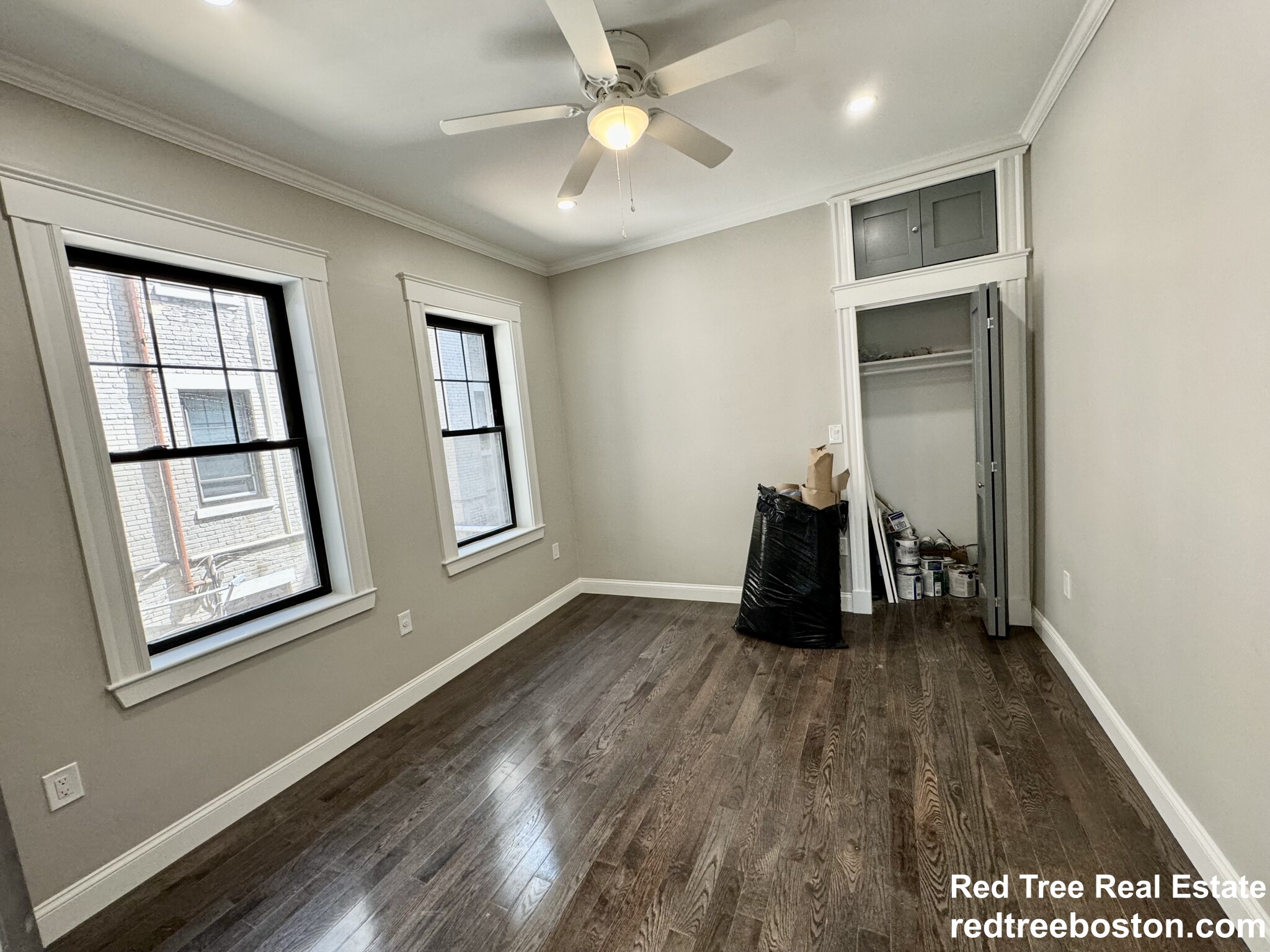 1572 Commonwealth Ave, Brighton