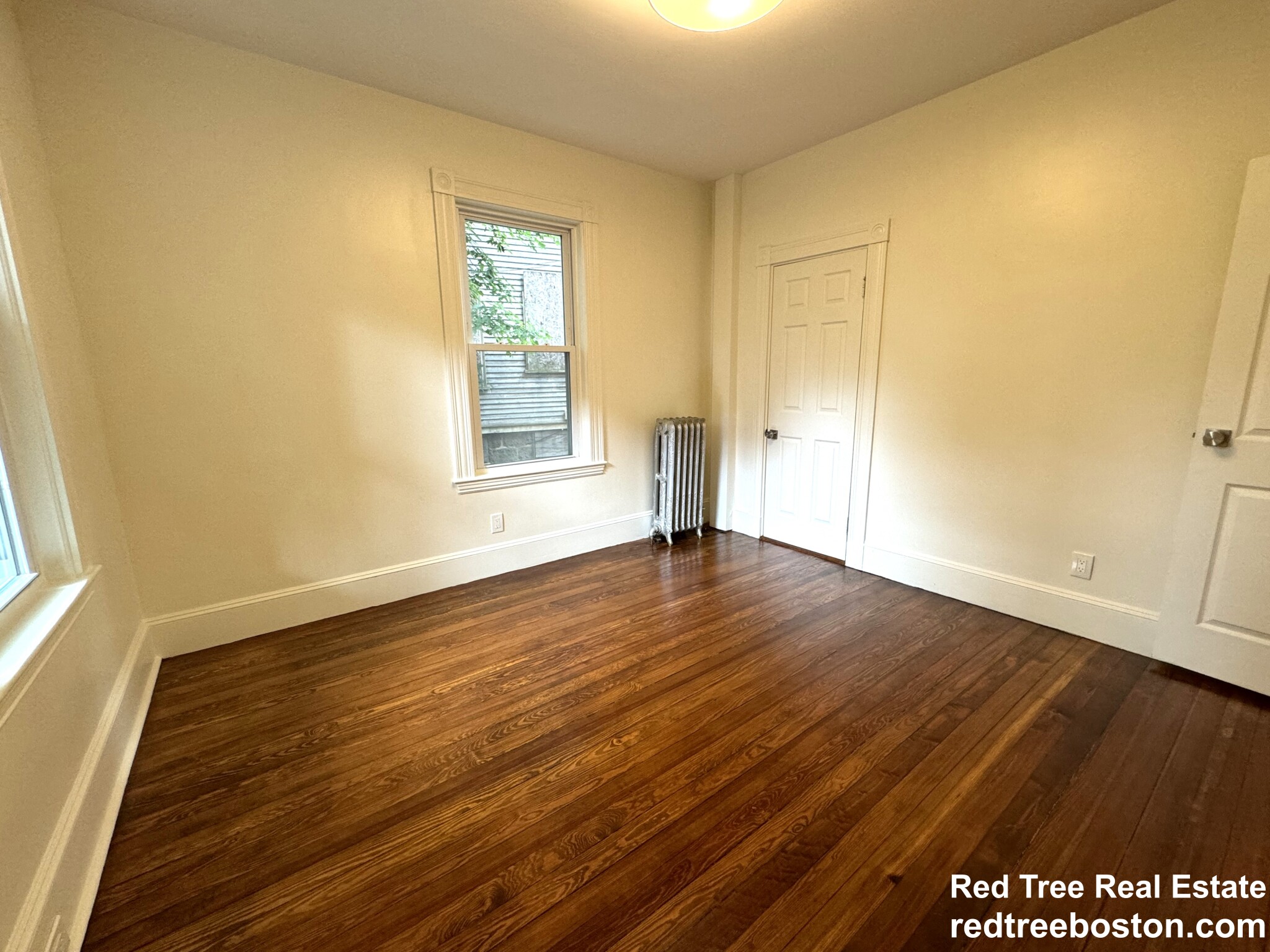 11 East Milton Rd, High Street Hill