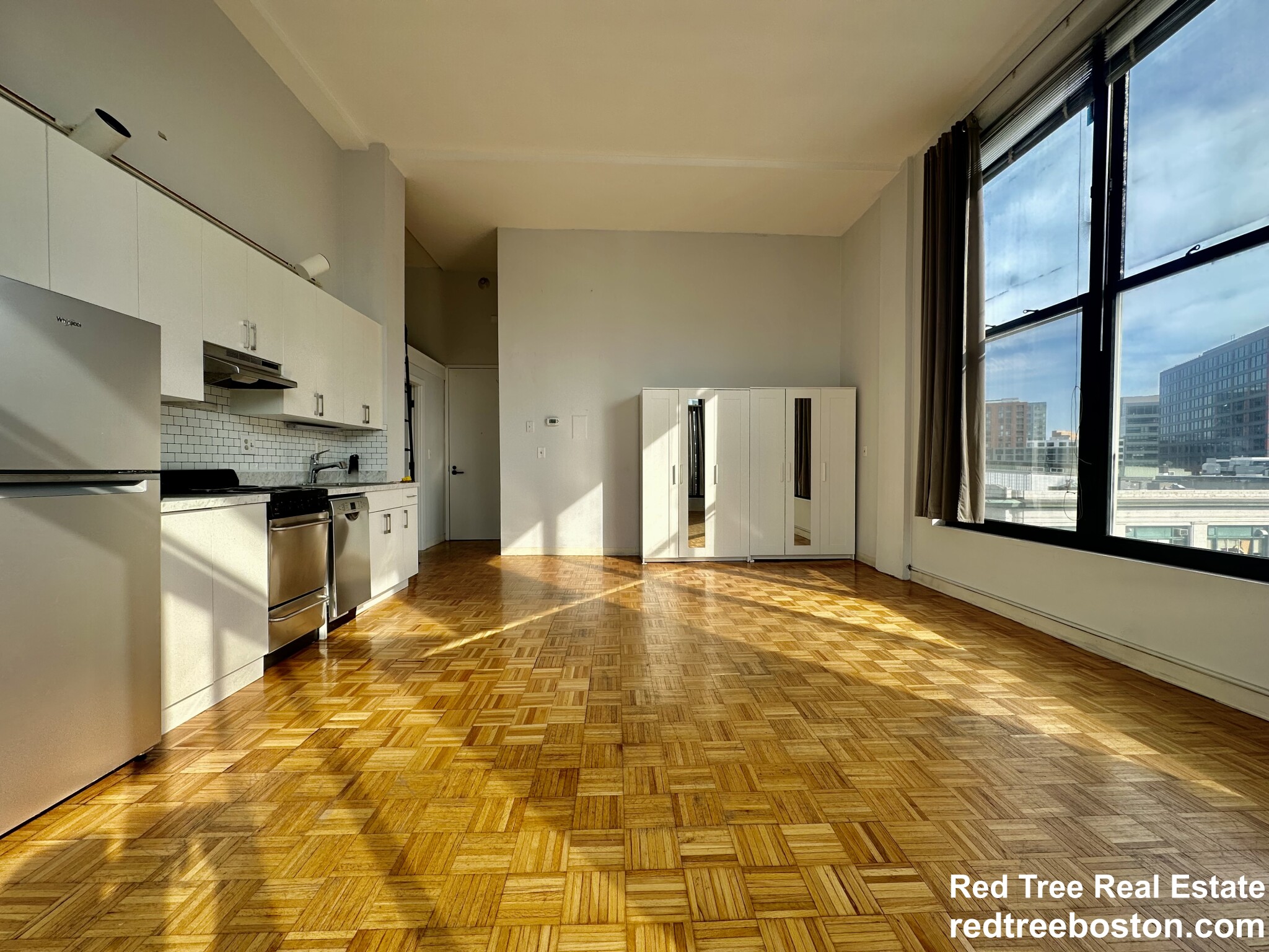 61 Brookline Ave, Fenway