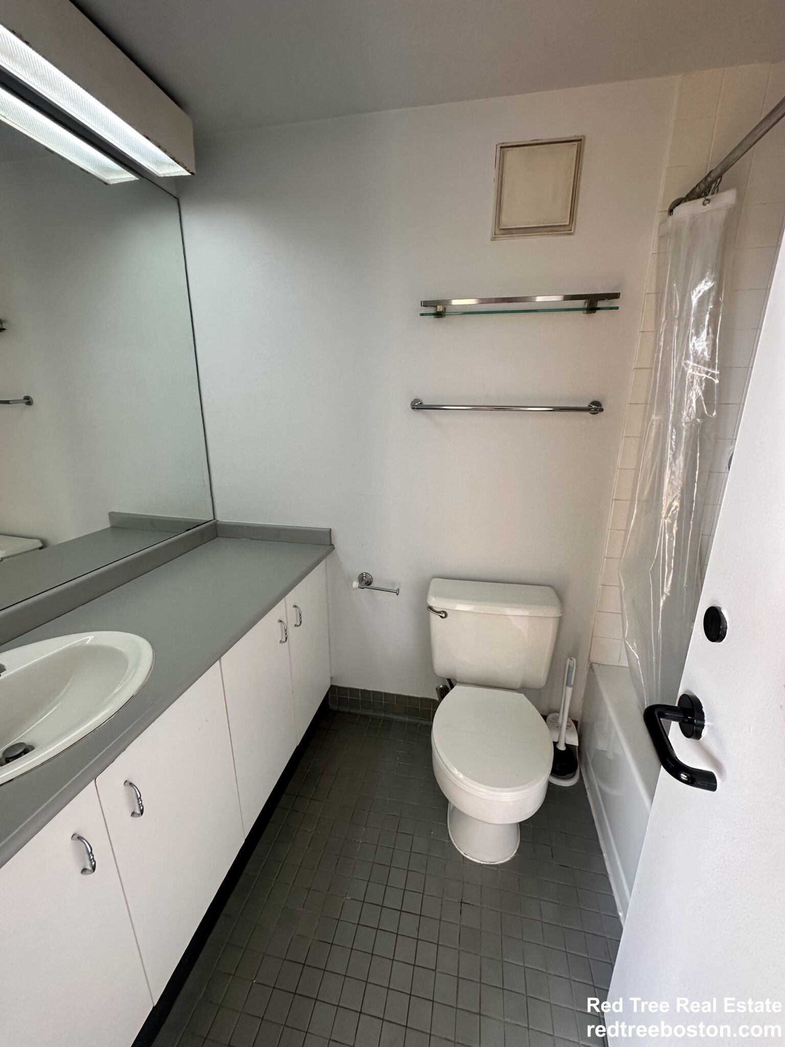 61 Brookline Ave, Fenway