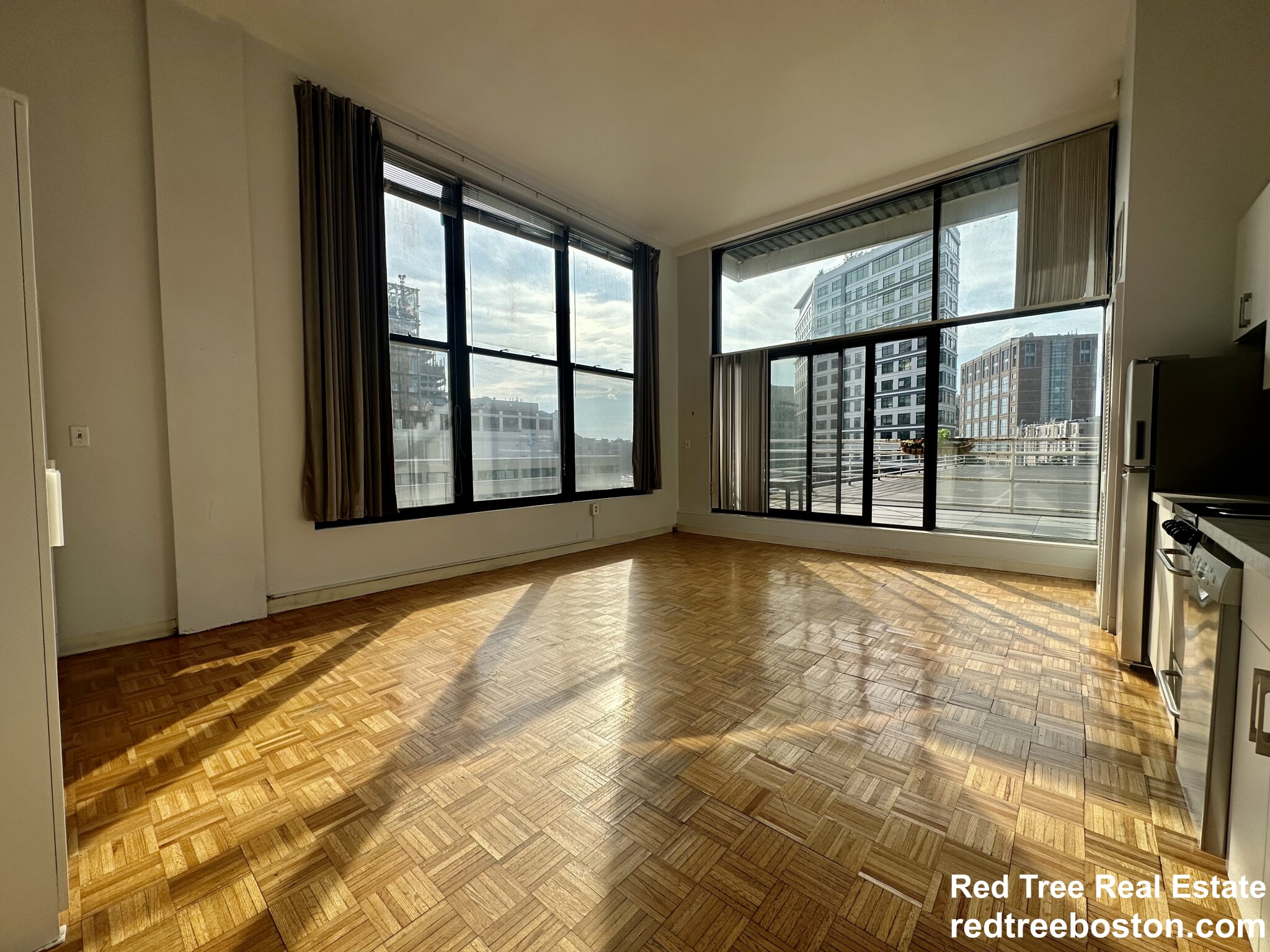 61 Brookline Ave, Fenway