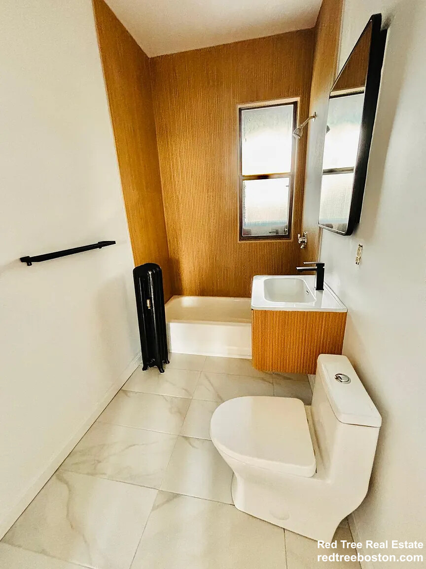 5 Bellvista Rd, Brighton