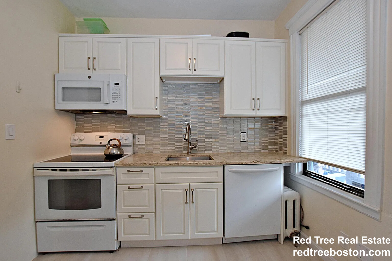 5 Bellvista Rd, Brighton