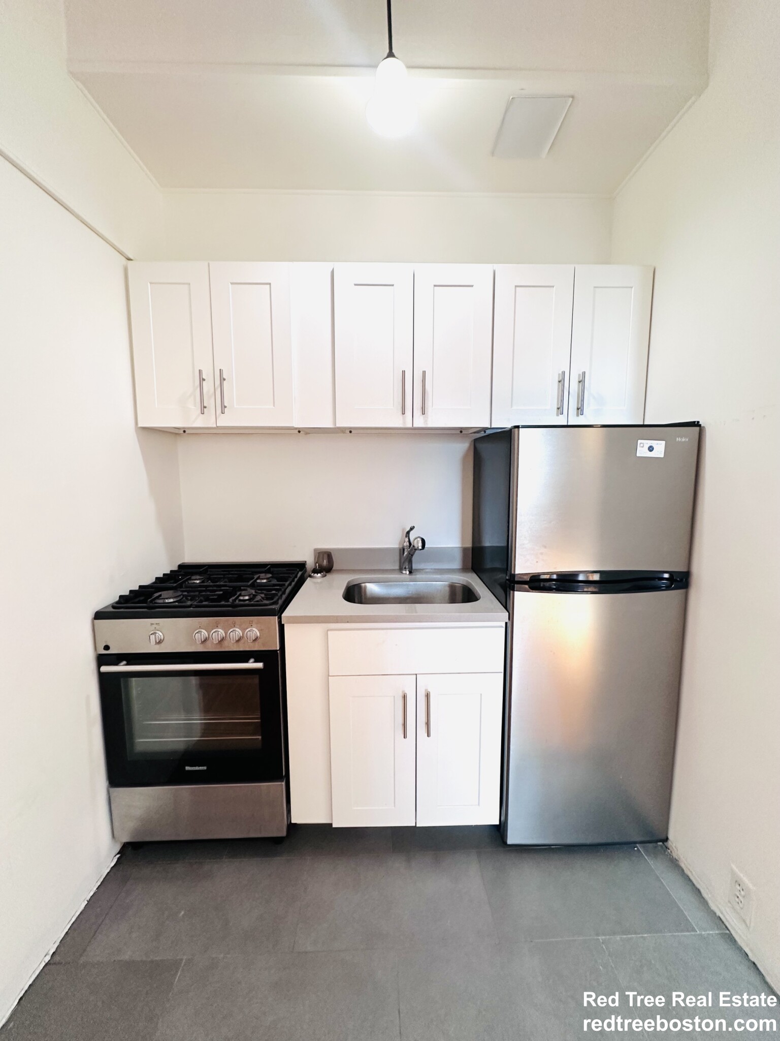 2 Joy St, Beacon Hill