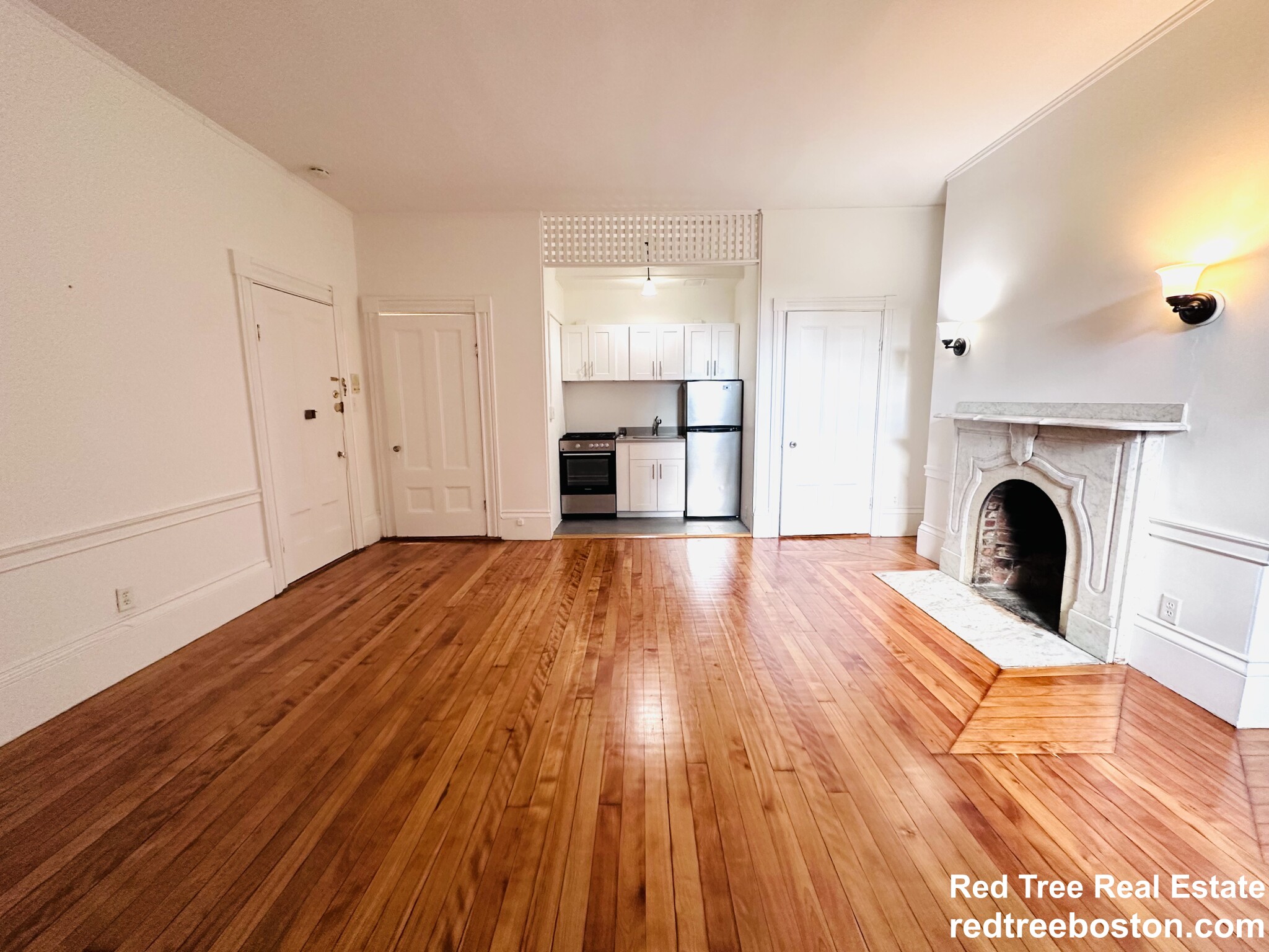 2 Joy St, Beacon Hill