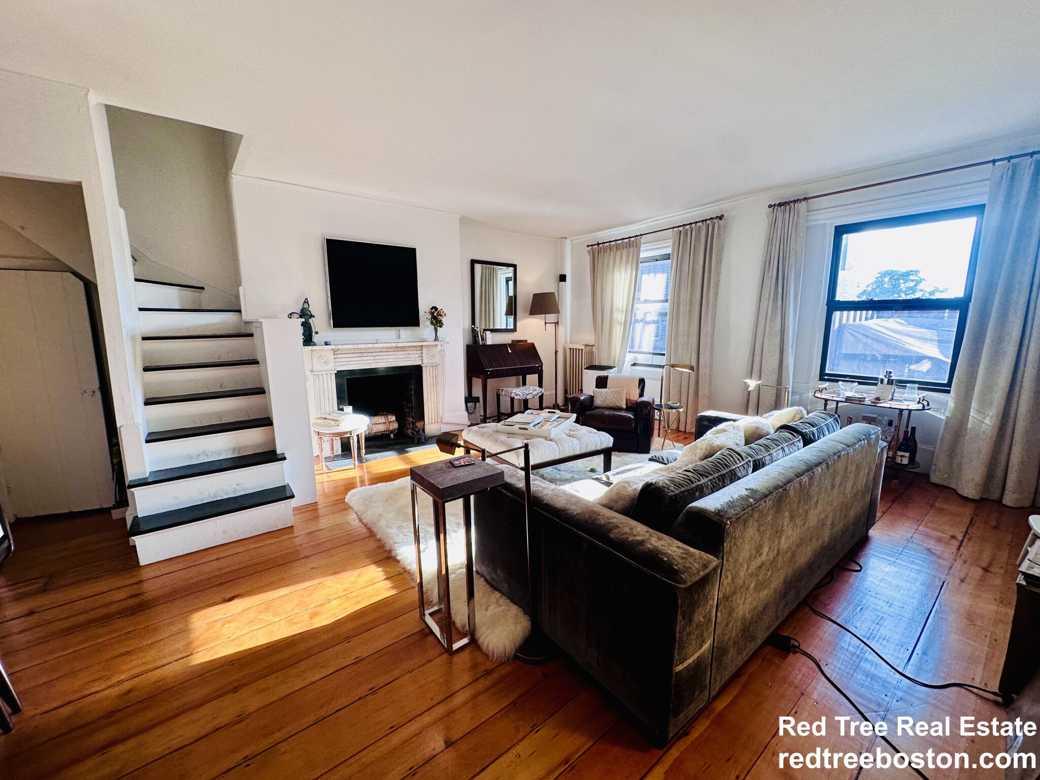 2 Joy St, Beacon Hill