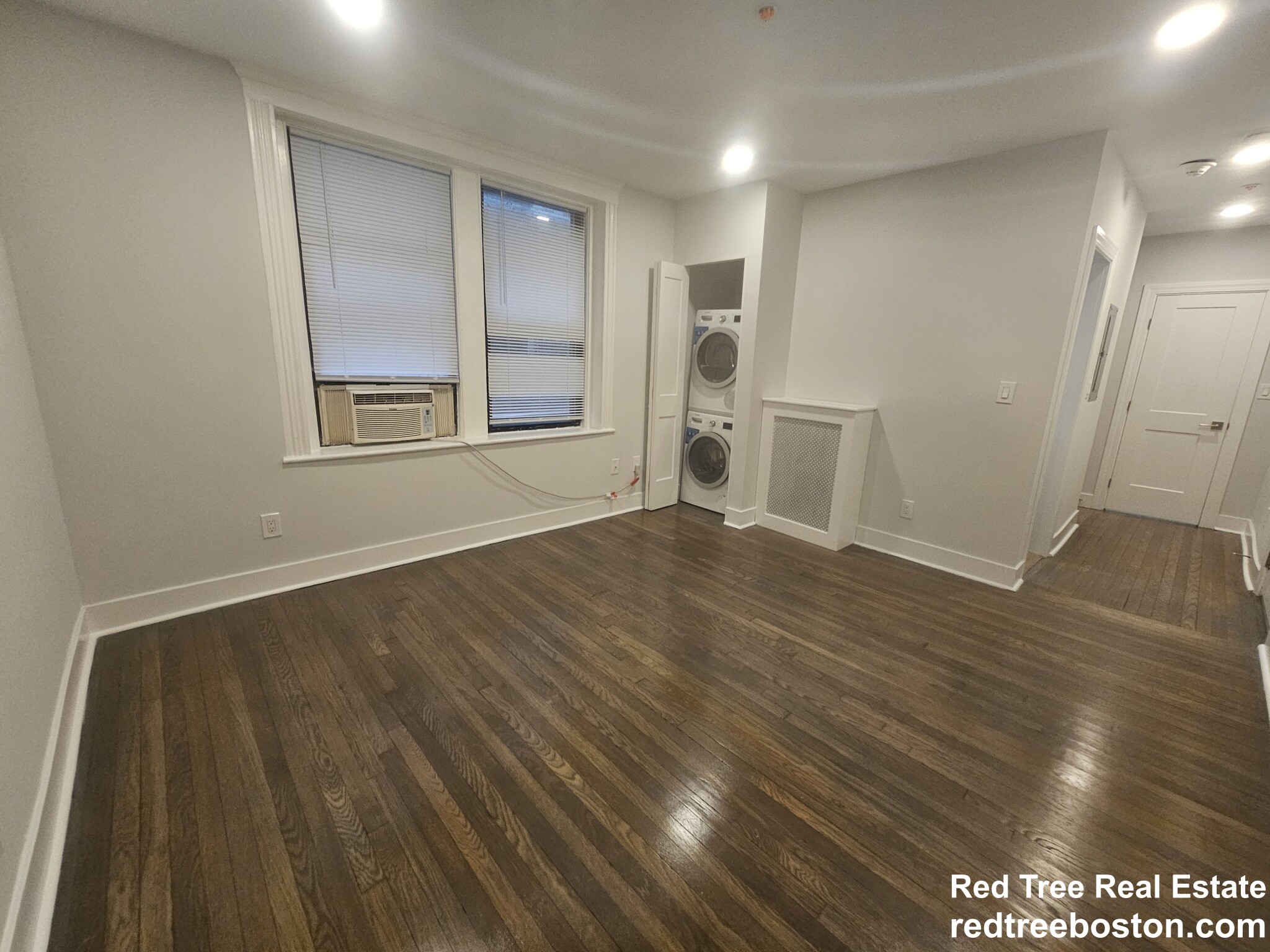 19 Peterborough St, Fenway