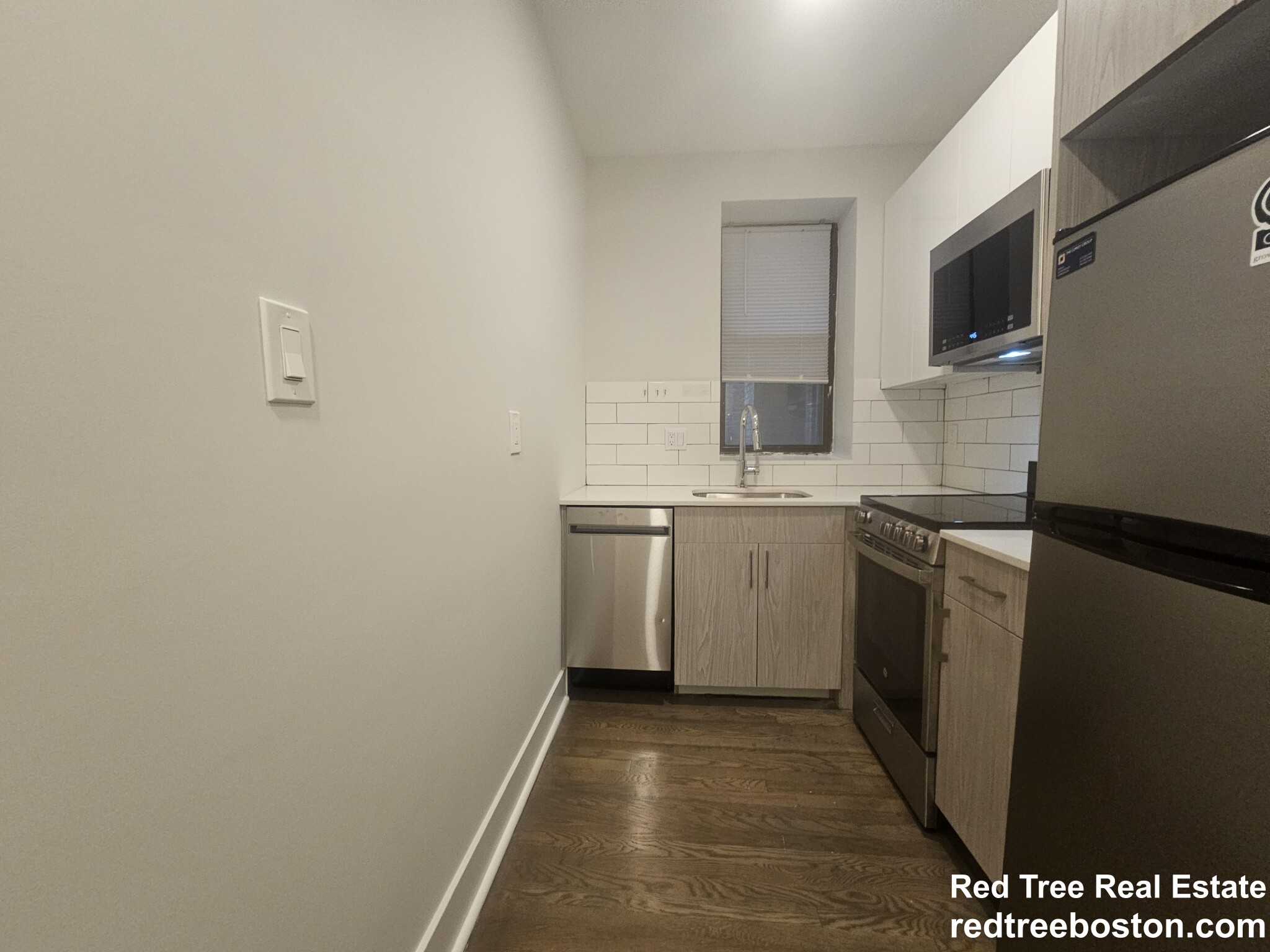 19 Peterborough St, Fenway