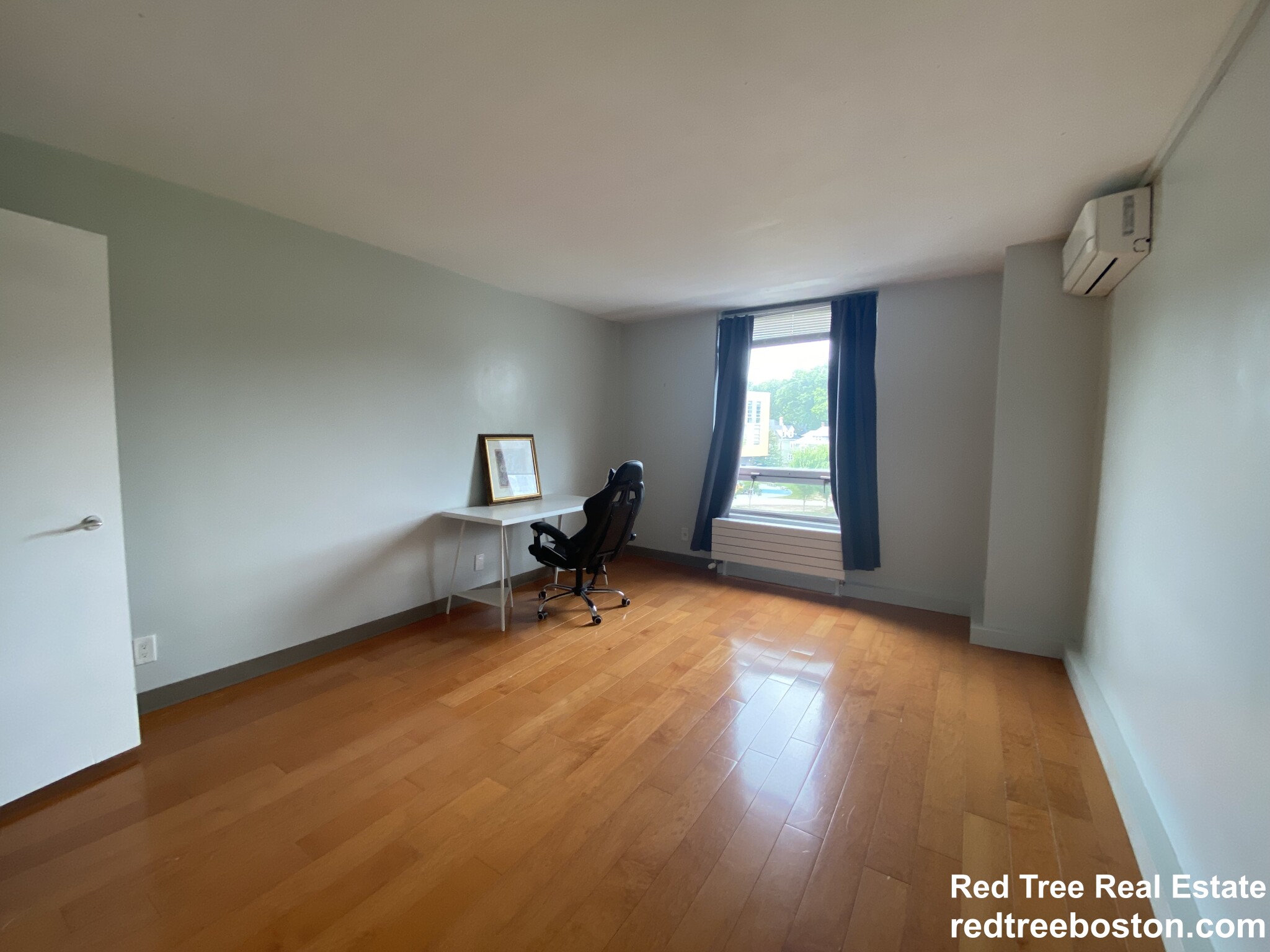 60 Babcock St, Coolidge Corner