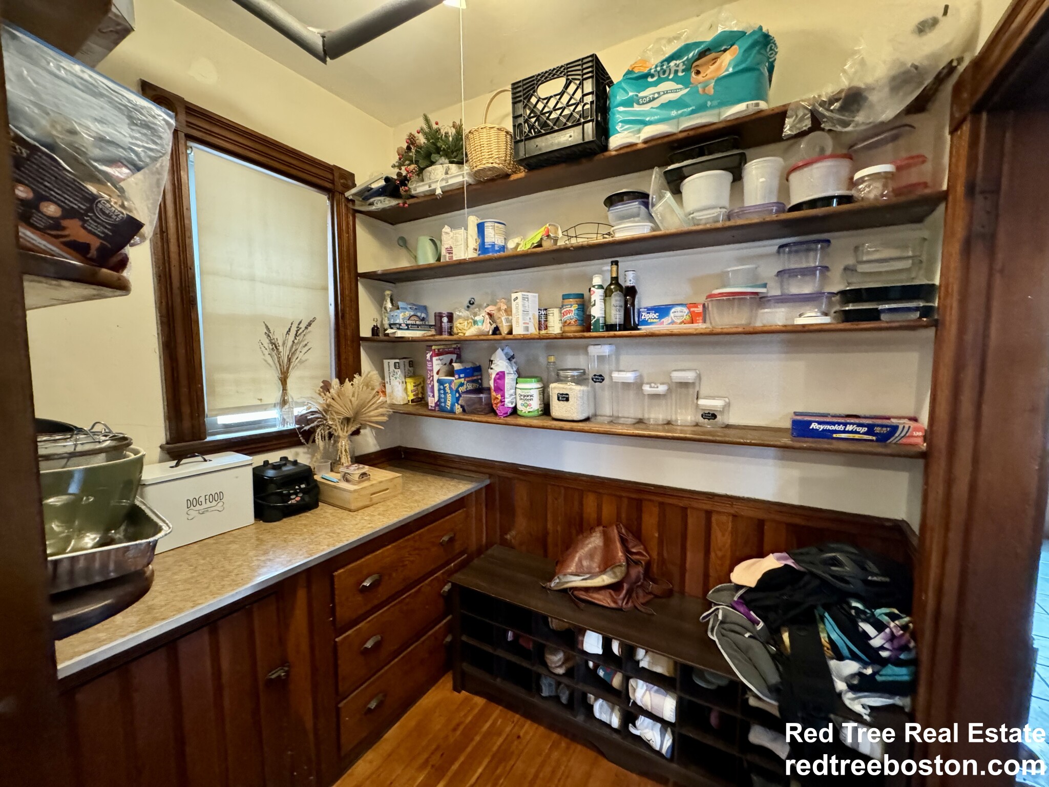 123 Cherry St, The Port