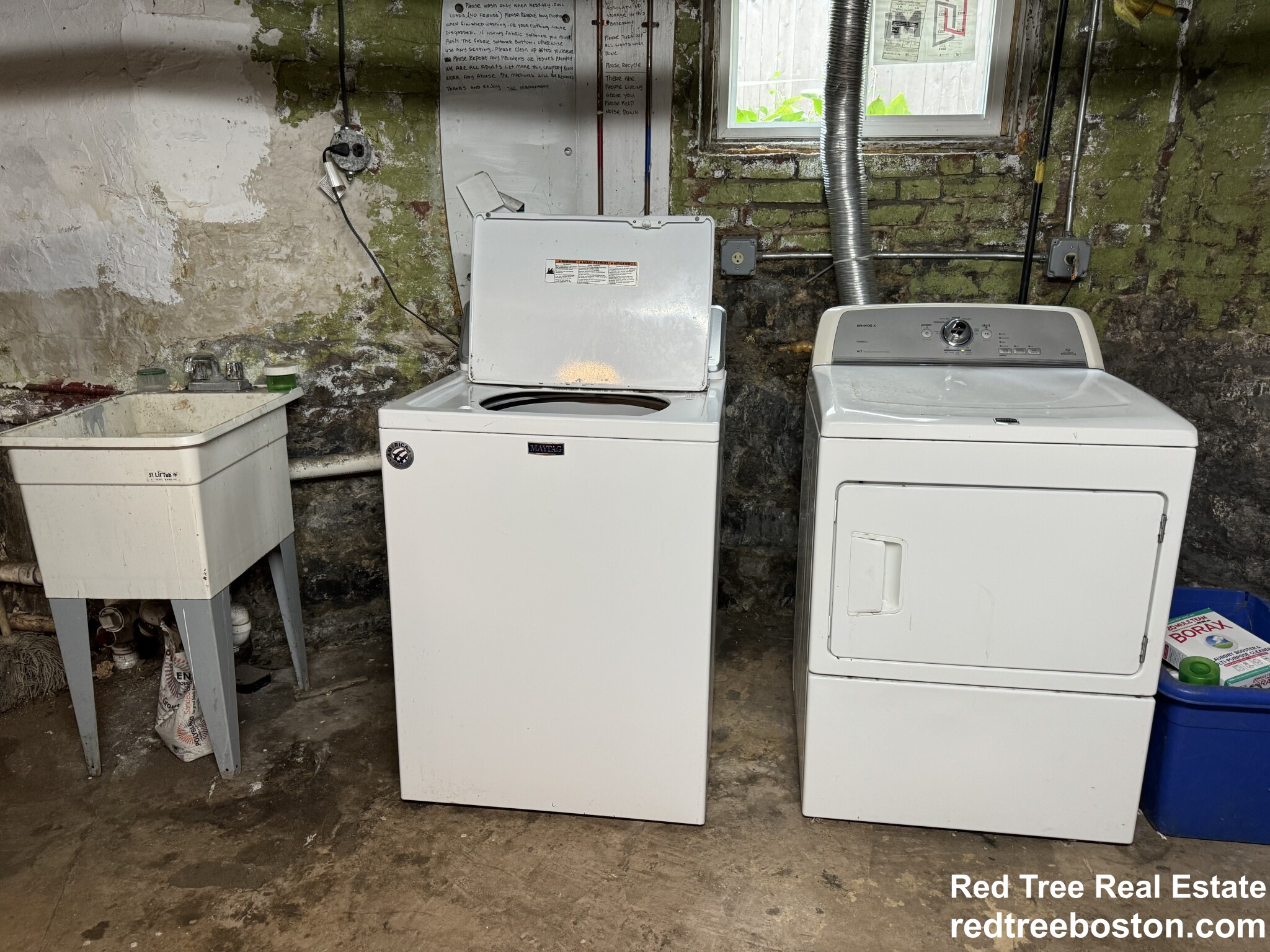 123 Cherry St, The Port