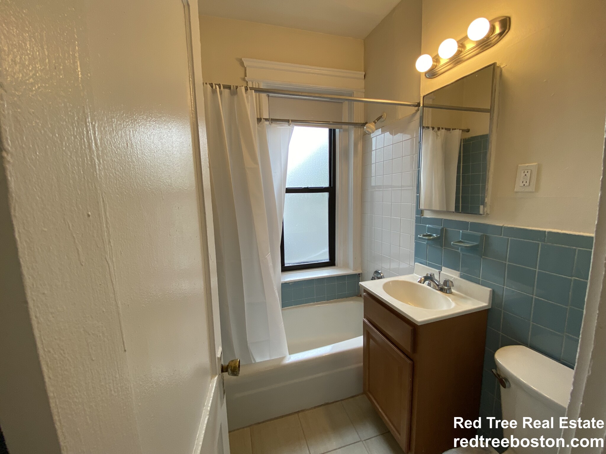 1152 Commonwealth Ave, Allston