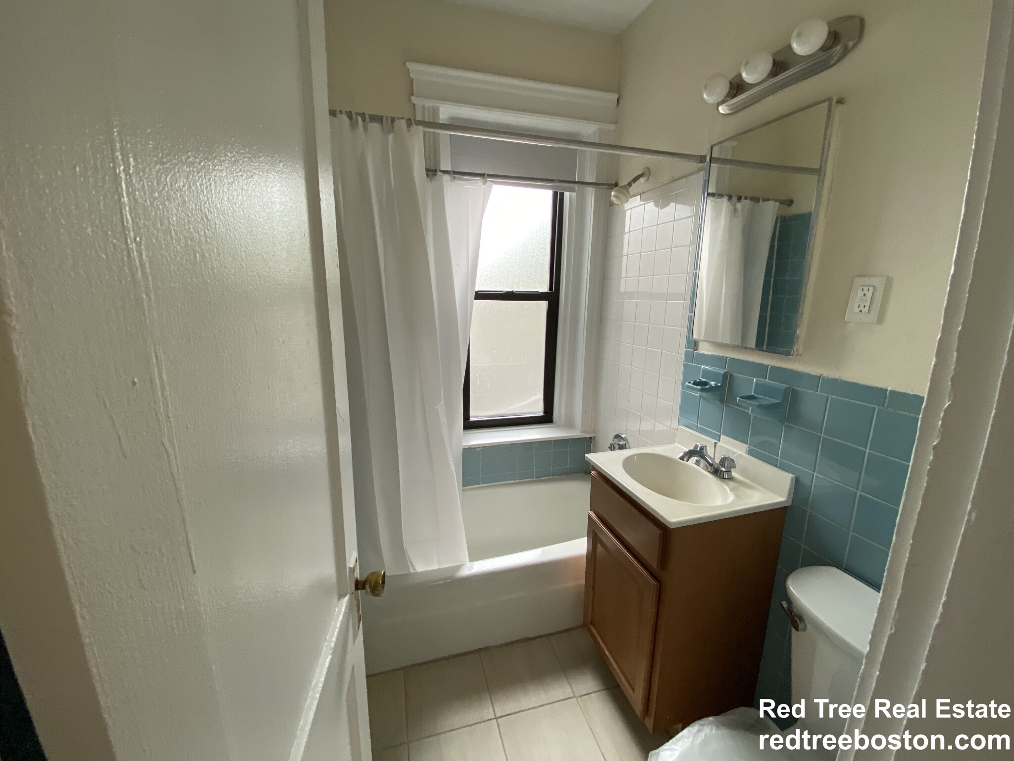 1152 Commonwealth Ave, Allston