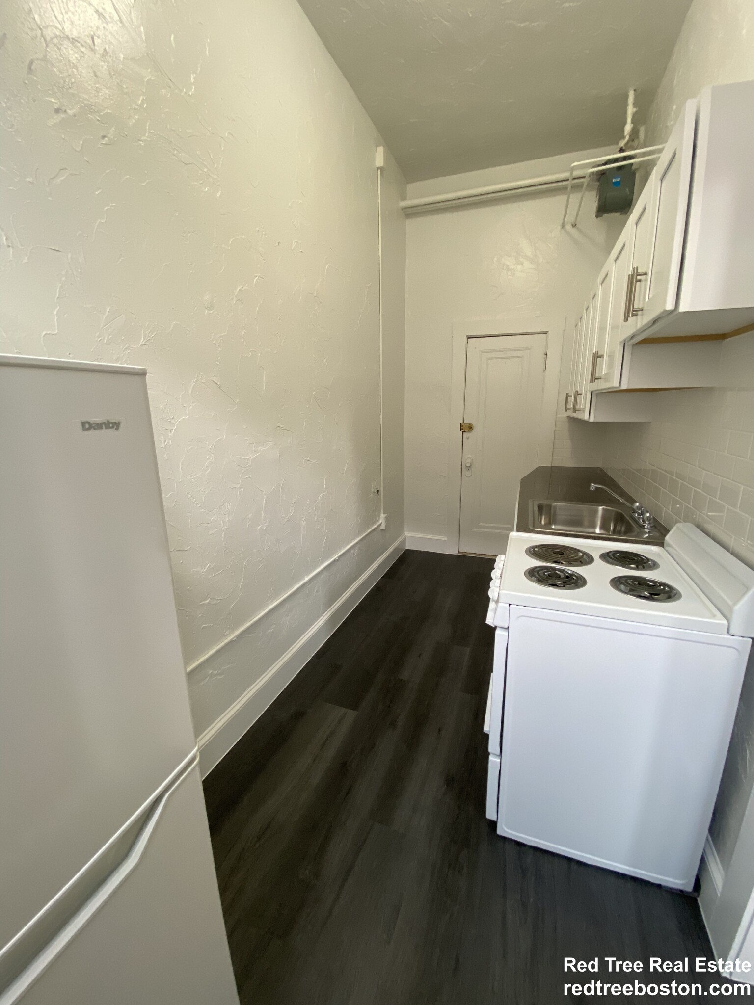 99 Brainerd Rd, Allston