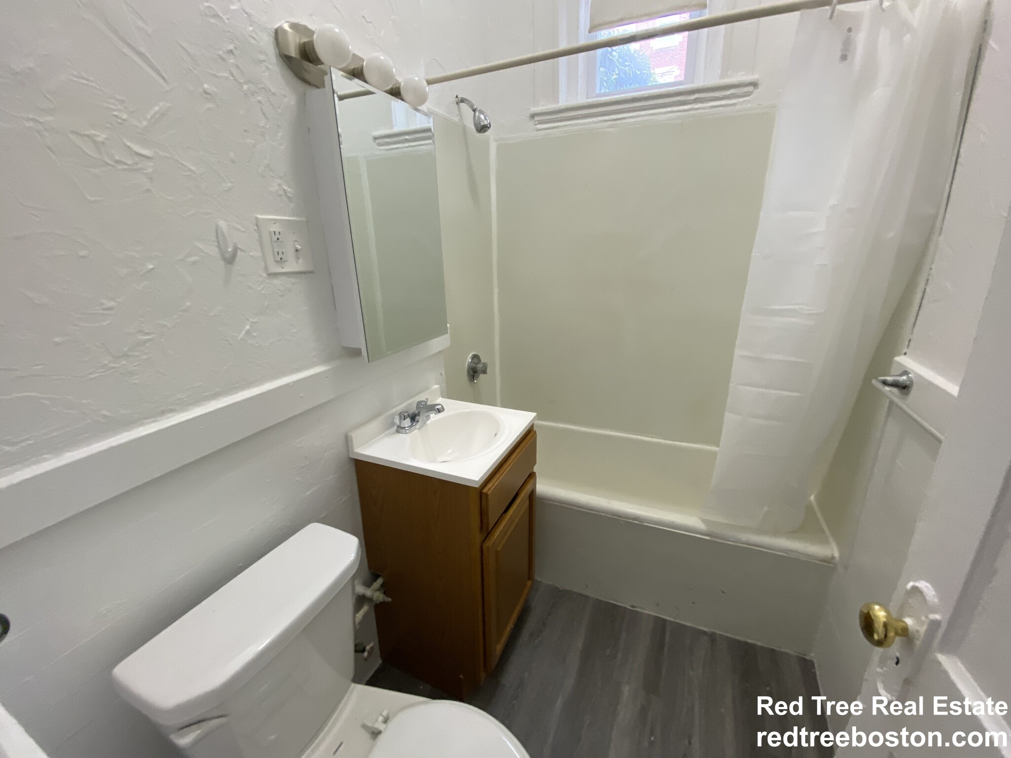 99 Brainerd Rd, Allston