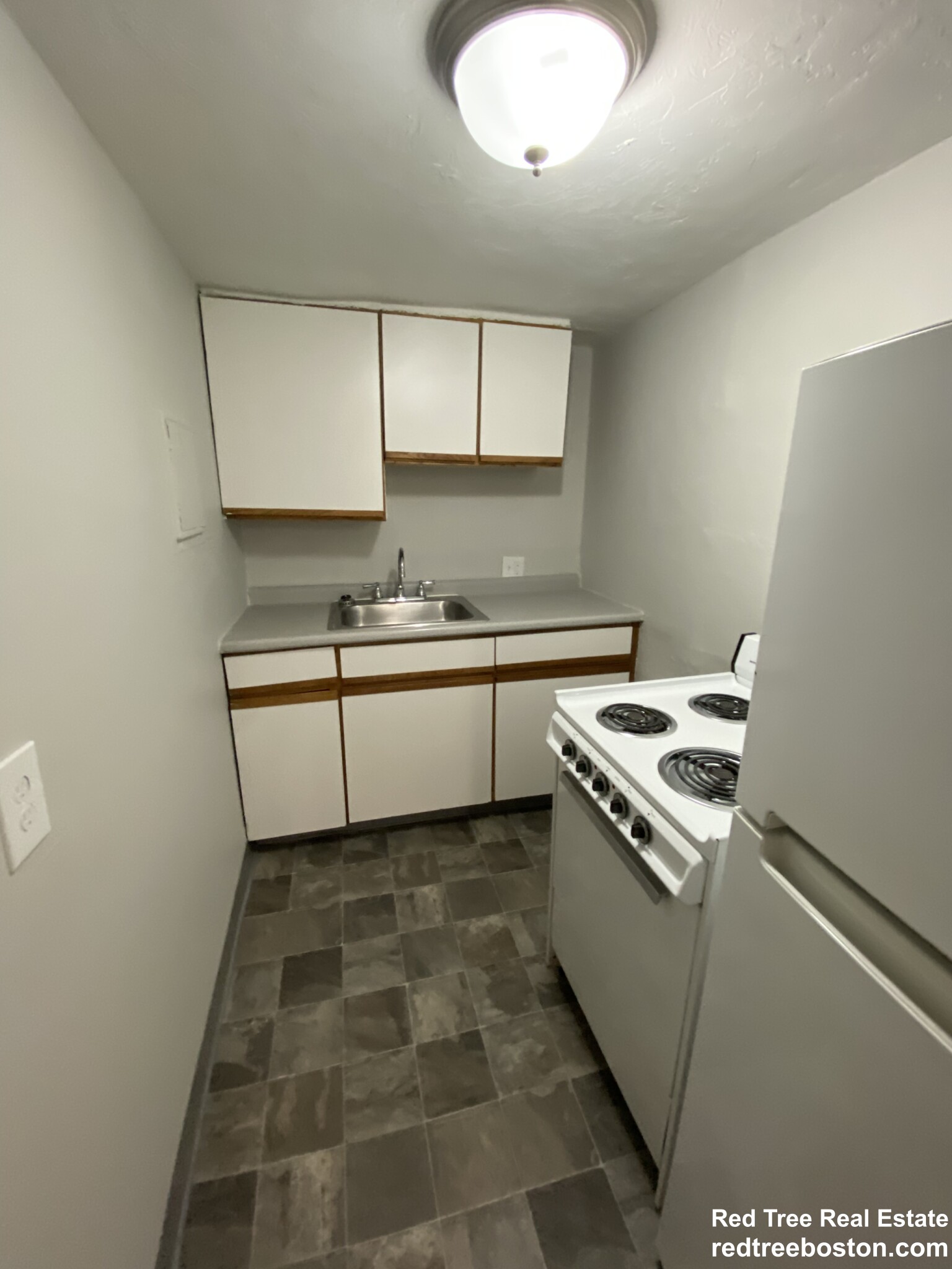 36 South Huntington Ave, Jamaica Plain