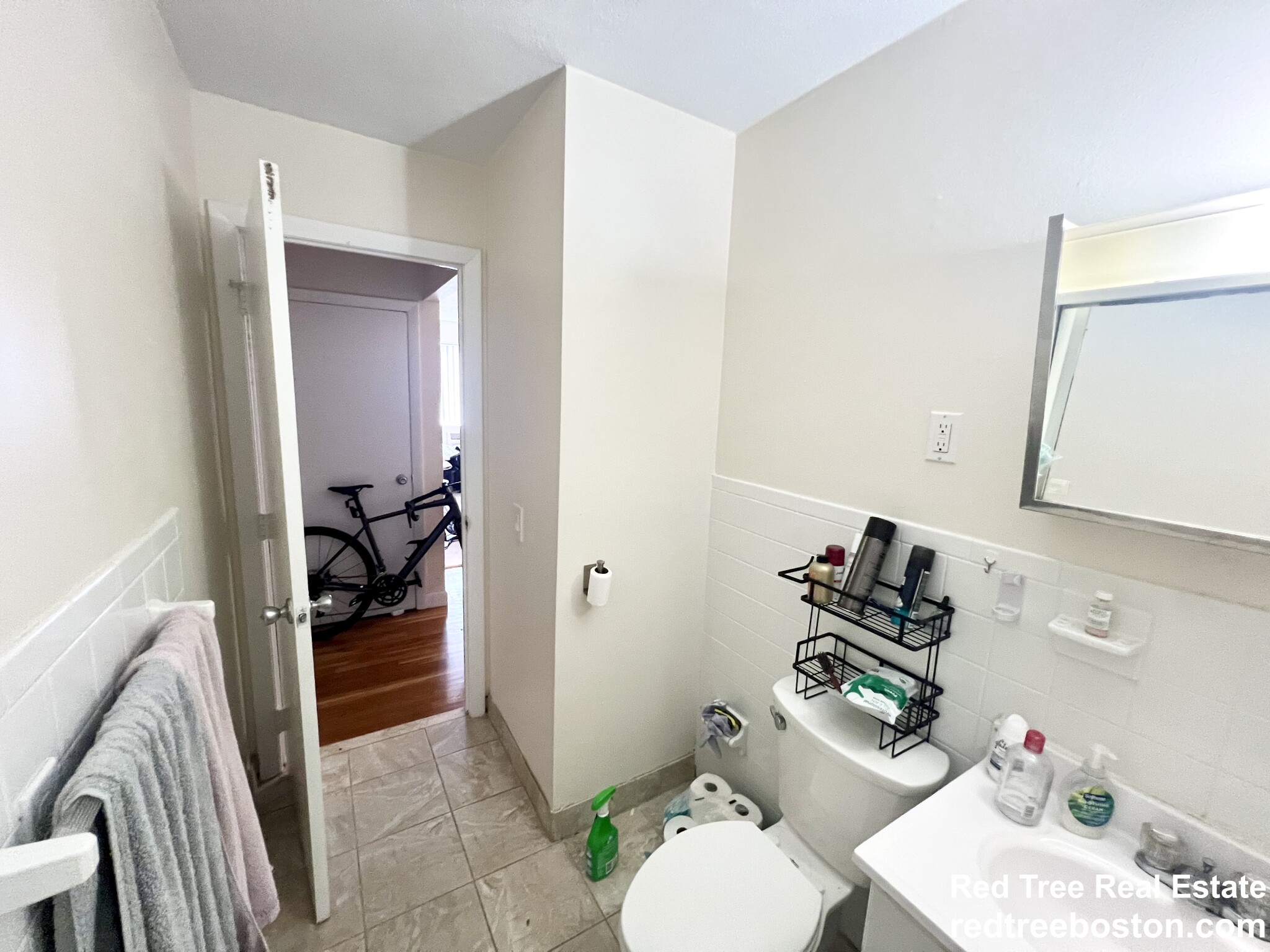 75 Gardner St, Allston