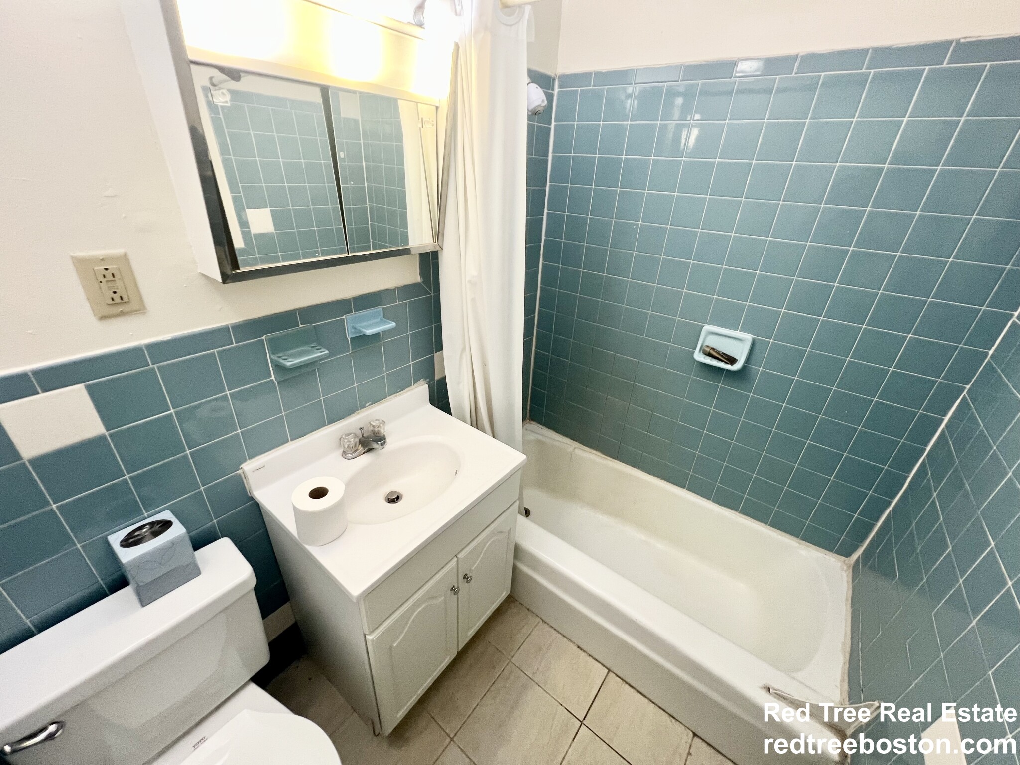 84 Gardner St, Allston