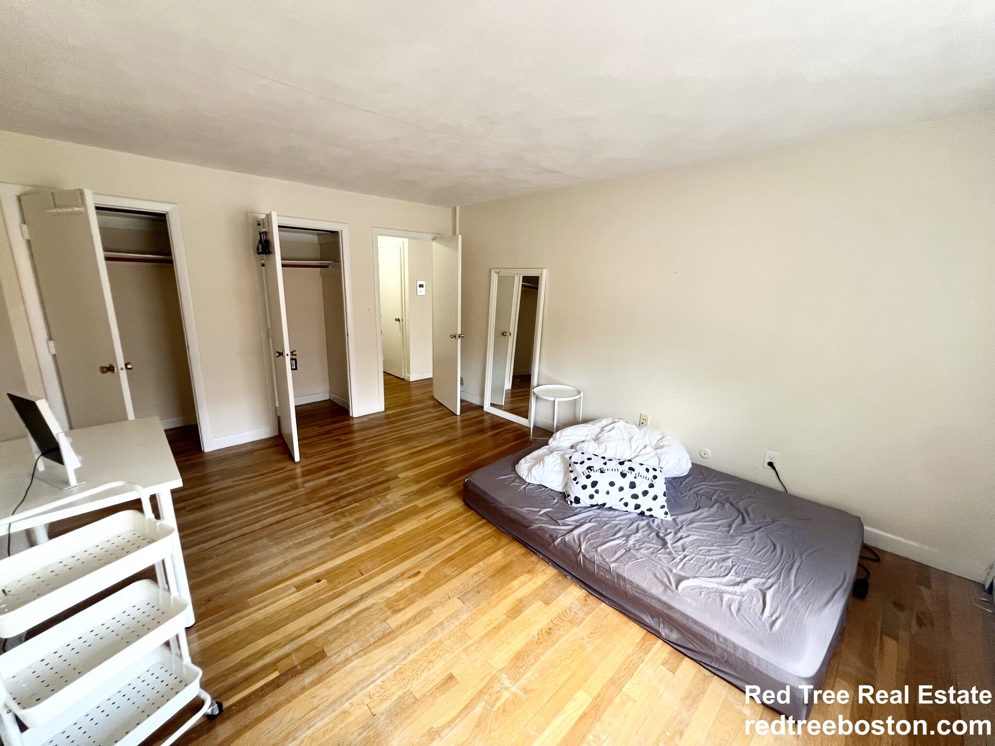 84 Gardner St, Allston