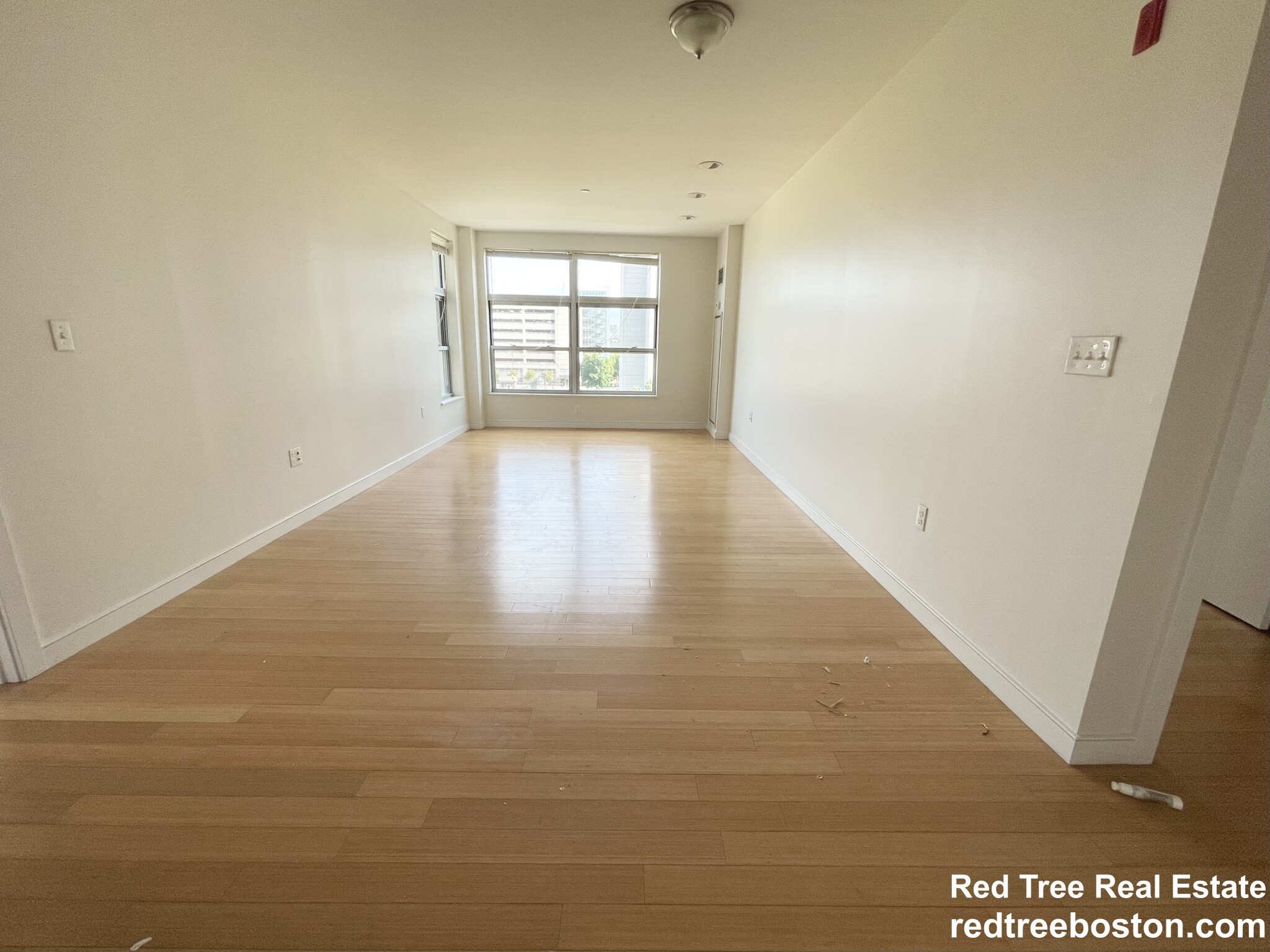 601 Albany St, South End