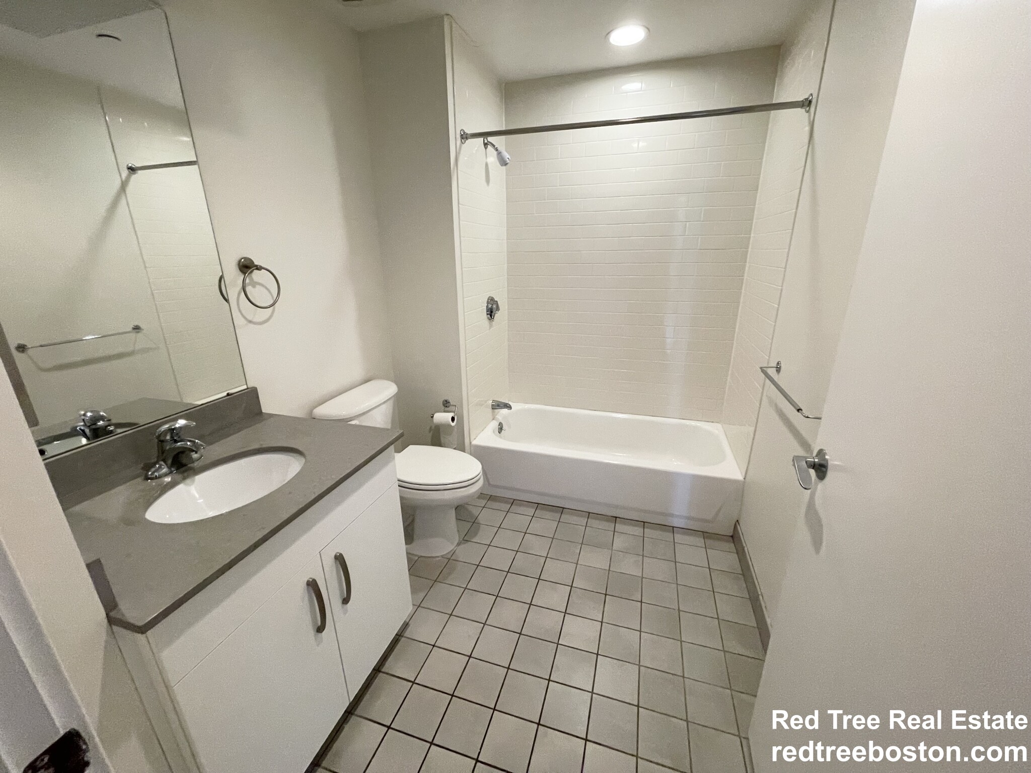 601 Albany St, South End