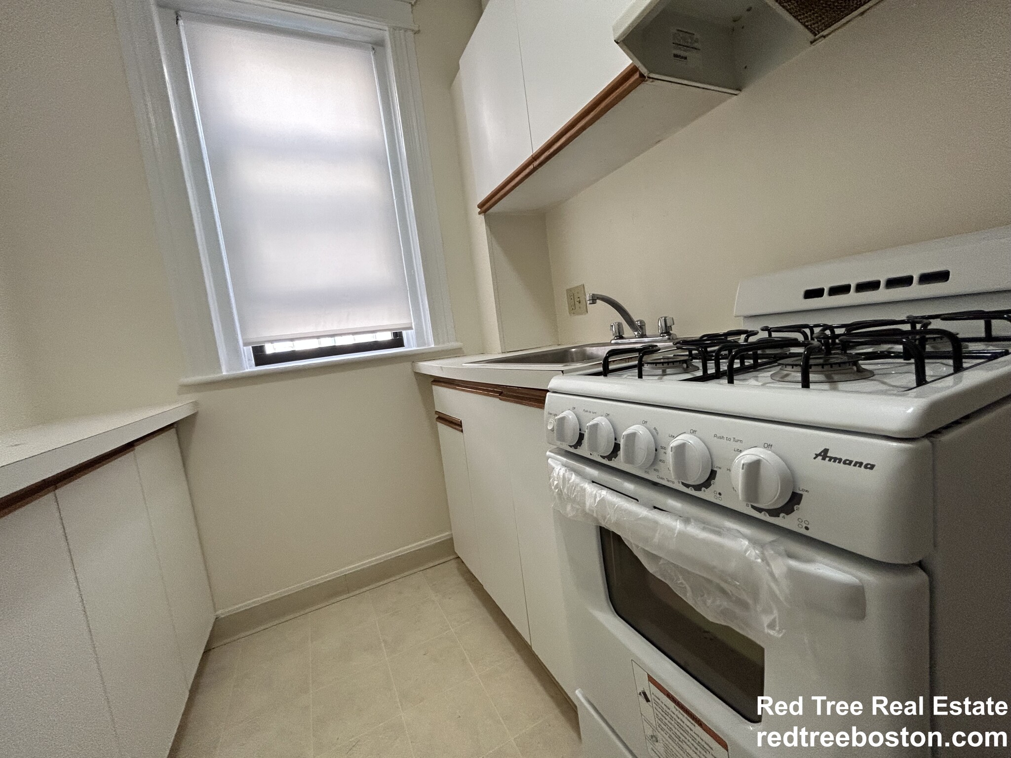 1148 Commonwealth Ave, Allston