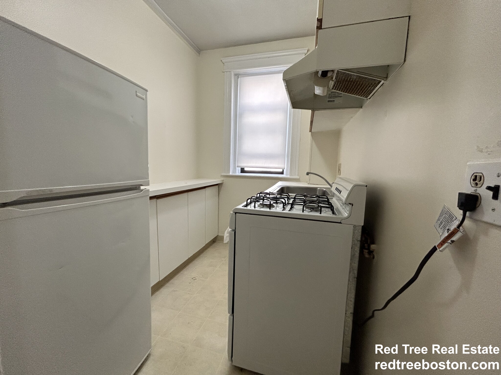 1148 Commonwealth Ave, Allston